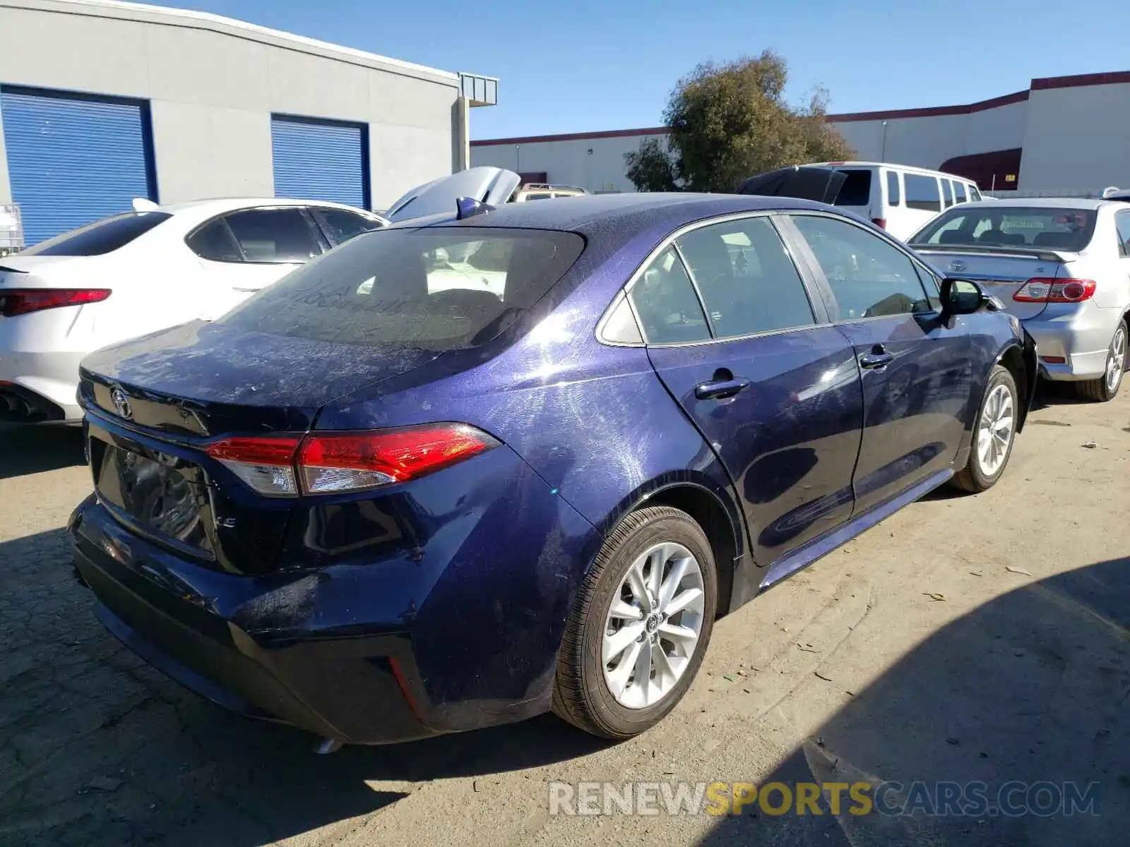 4 Photograph of a damaged car JTDHPRAE0LJ026657 TOYOTA COROLLA 2020