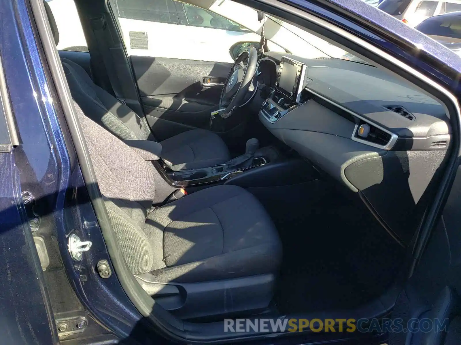 5 Photograph of a damaged car JTDHPRAE0LJ026657 TOYOTA COROLLA 2020