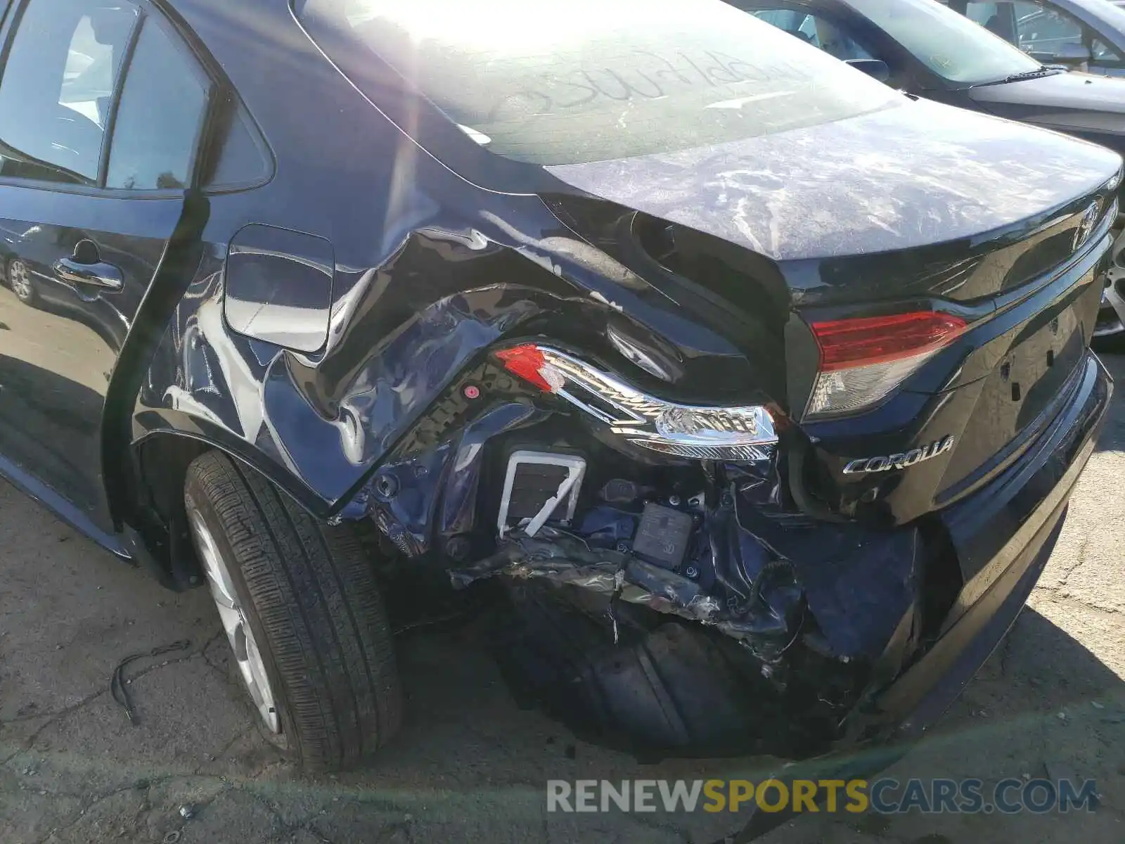 9 Photograph of a damaged car JTDHPRAE0LJ026657 TOYOTA COROLLA 2020