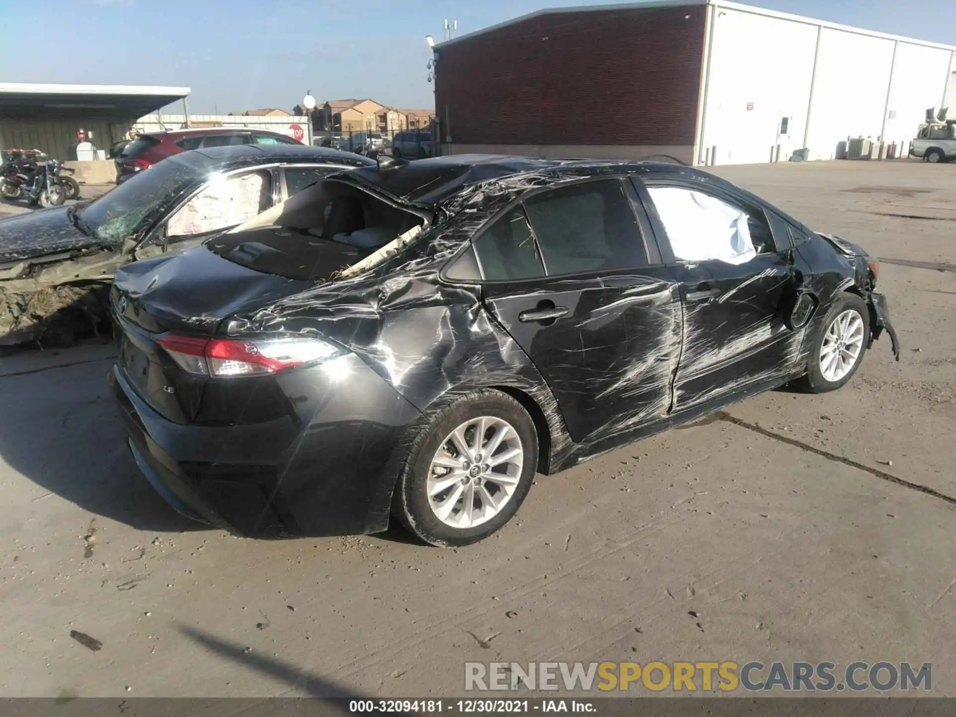 4 Photograph of a damaged car JTDHPRAE0LJ046620 TOYOTA COROLLA 2020