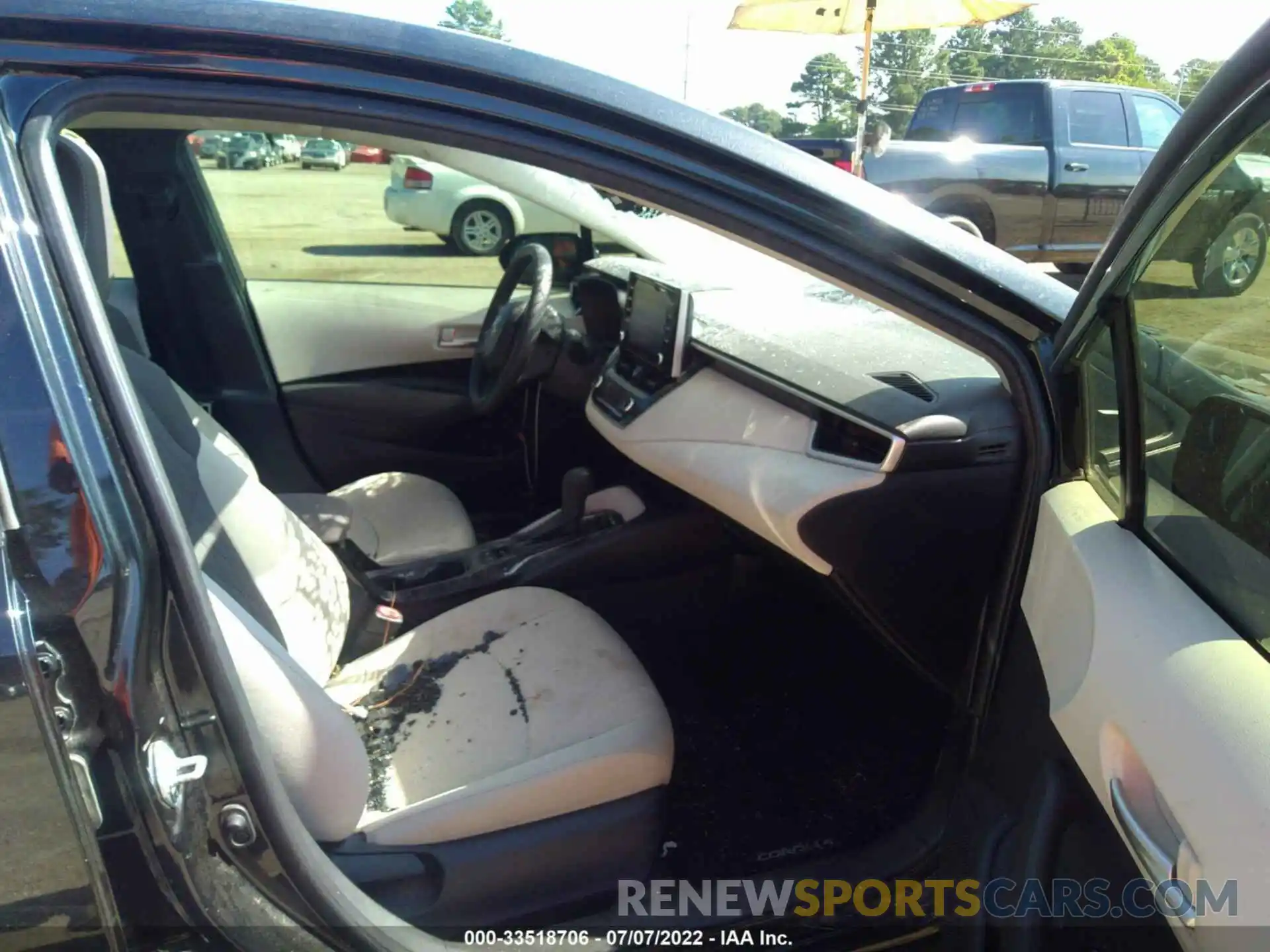 5 Photograph of a damaged car JTDHPRAE1LJ015201 TOYOTA COROLLA 2020