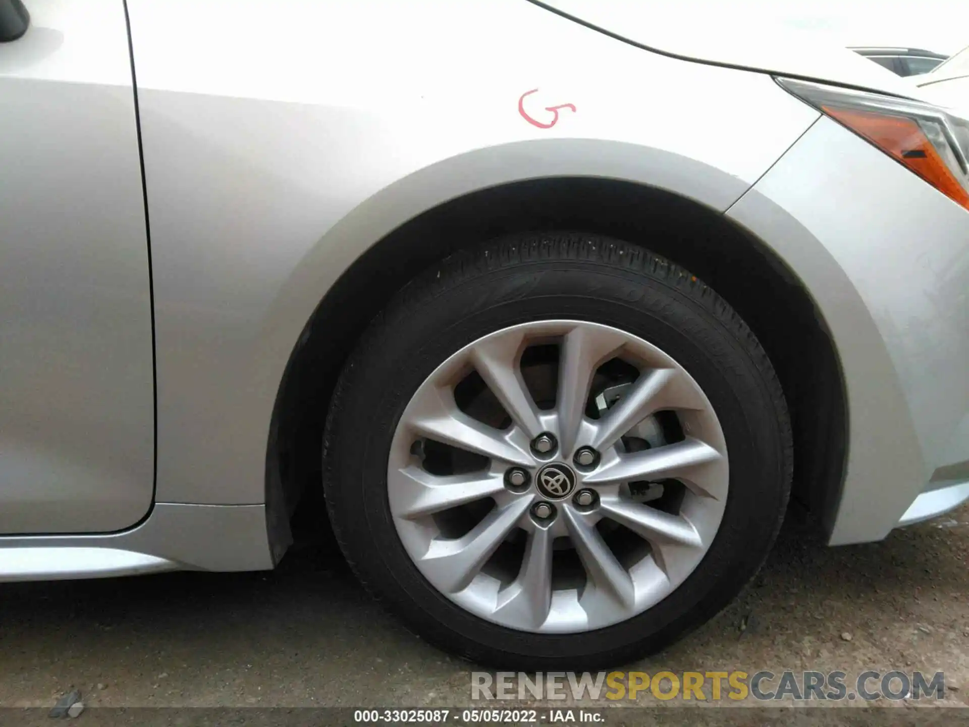 14 Photograph of a damaged car JTDHPRAE1LJ016882 TOYOTA COROLLA 2020