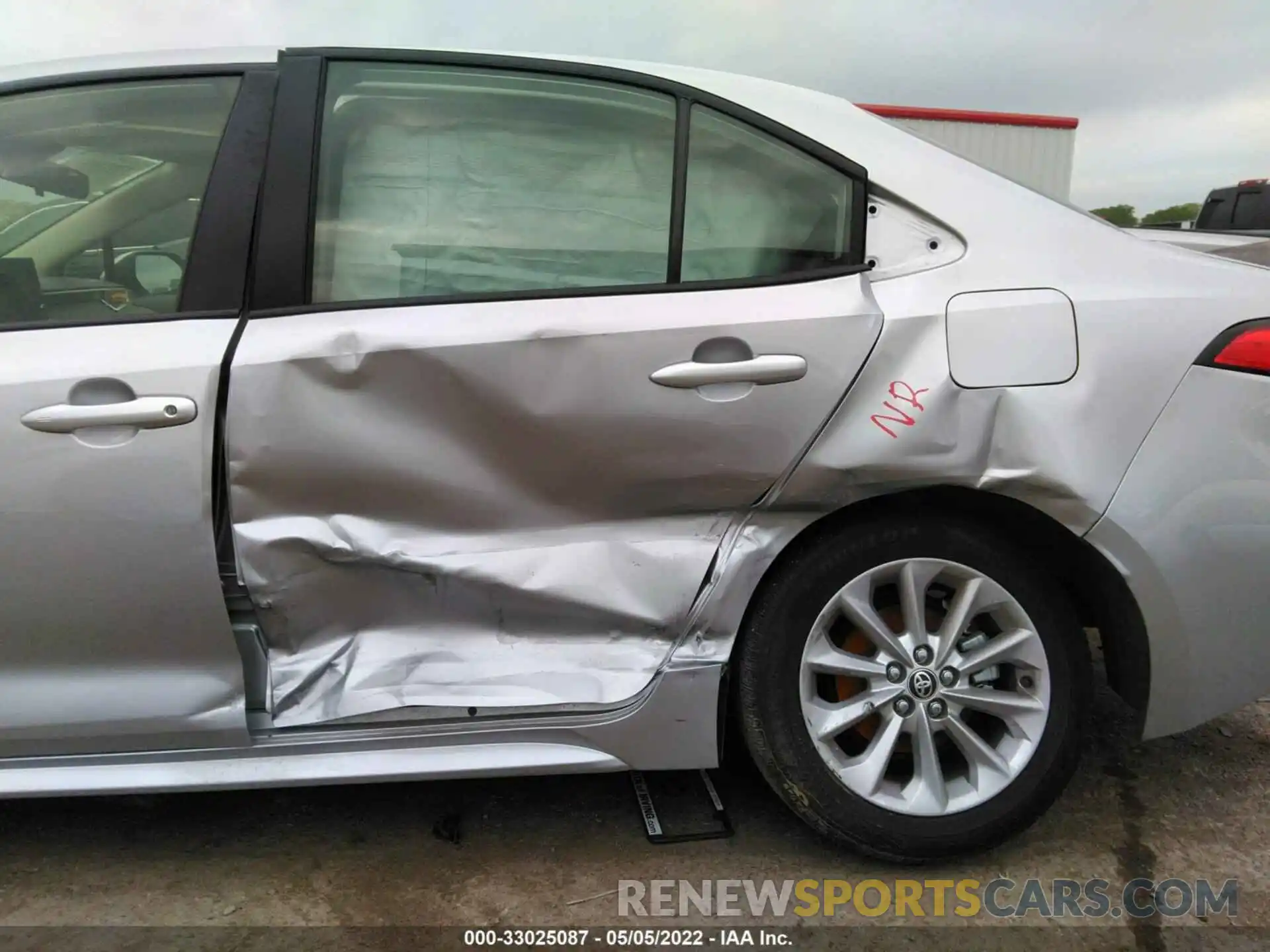 6 Photograph of a damaged car JTDHPRAE1LJ016882 TOYOTA COROLLA 2020