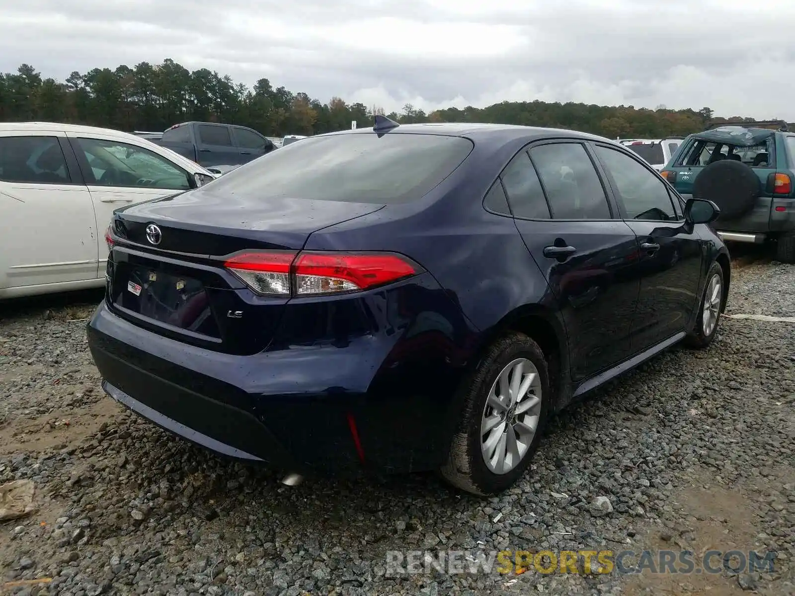 4 Photograph of a damaged car JTDHPRAE2LJ015885 TOYOTA COROLLA 2020