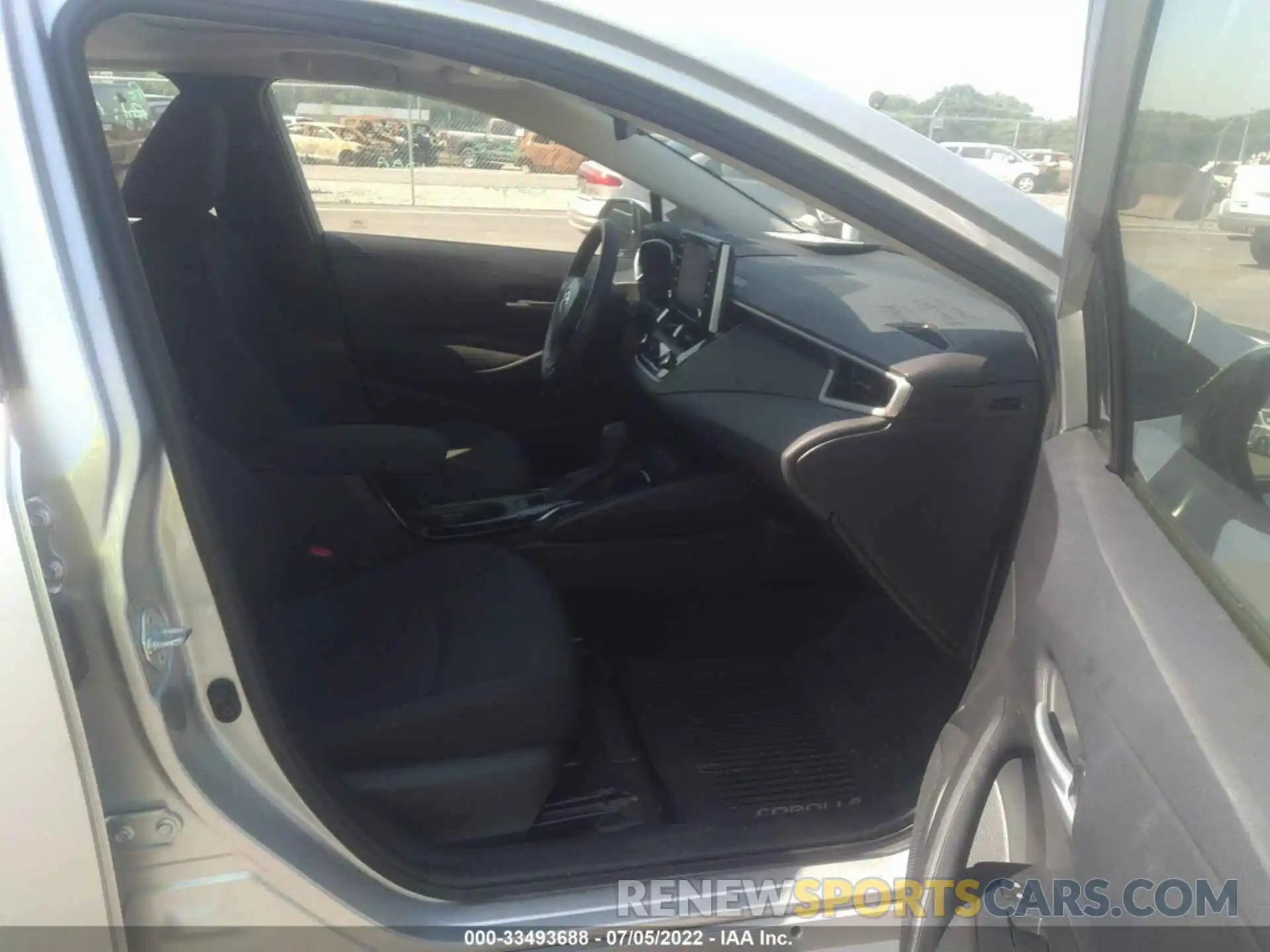 5 Photograph of a damaged car JTDHPRAE3LJ054825 TOYOTA COROLLA 2020