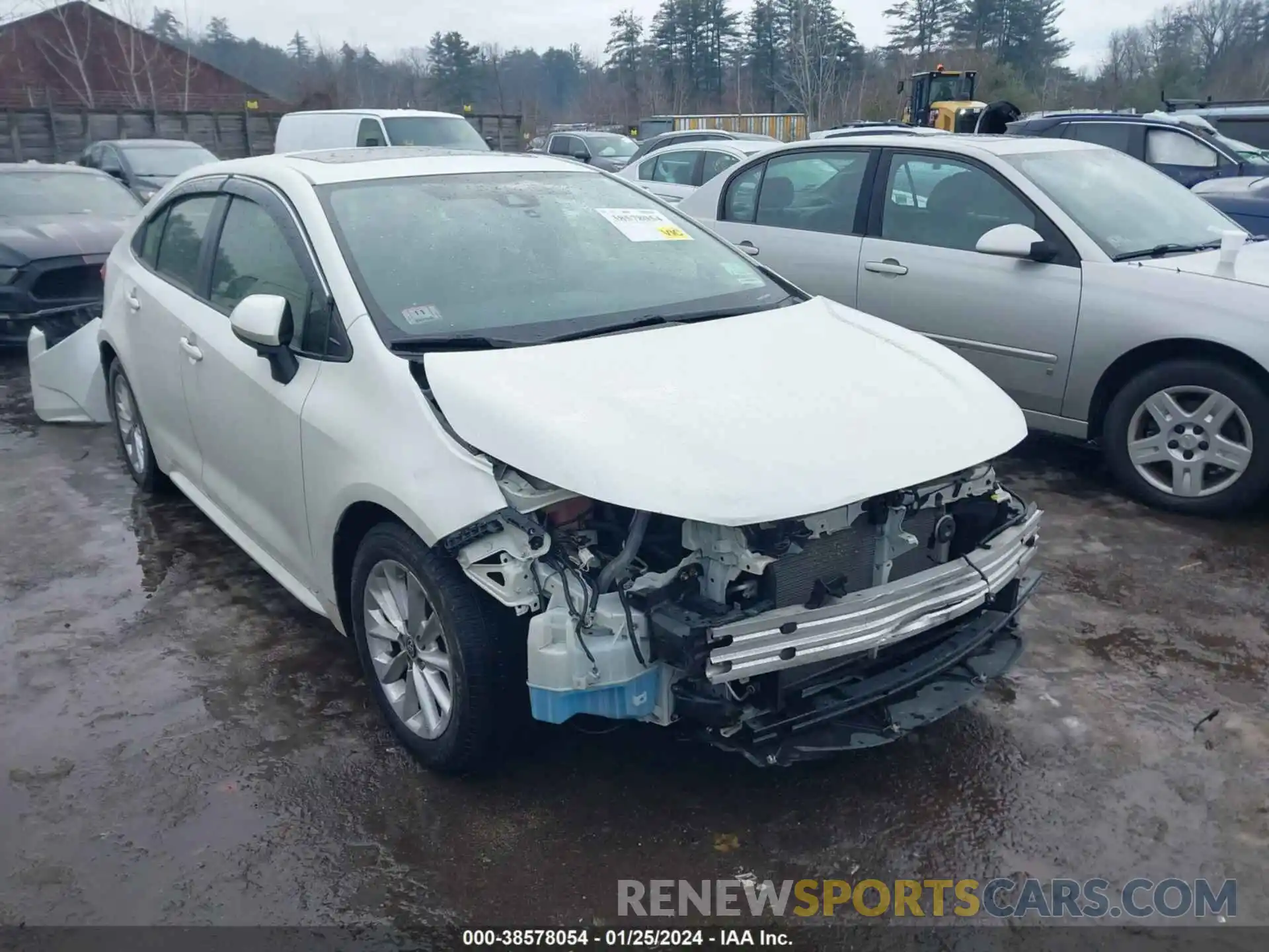 1 Photograph of a damaged car JTDHPRAE5LJ015833 TOYOTA COROLLA 2020