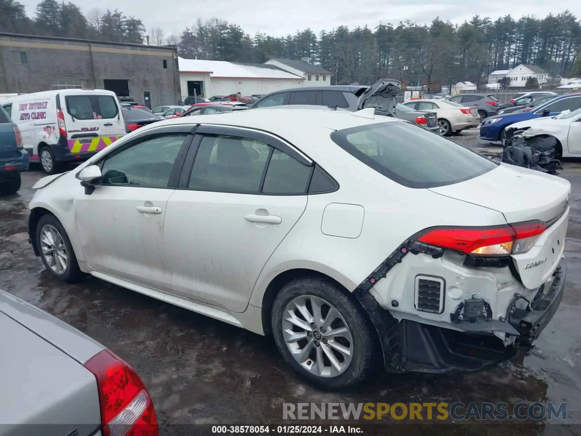 15 Photograph of a damaged car JTDHPRAE5LJ015833 TOYOTA COROLLA 2020