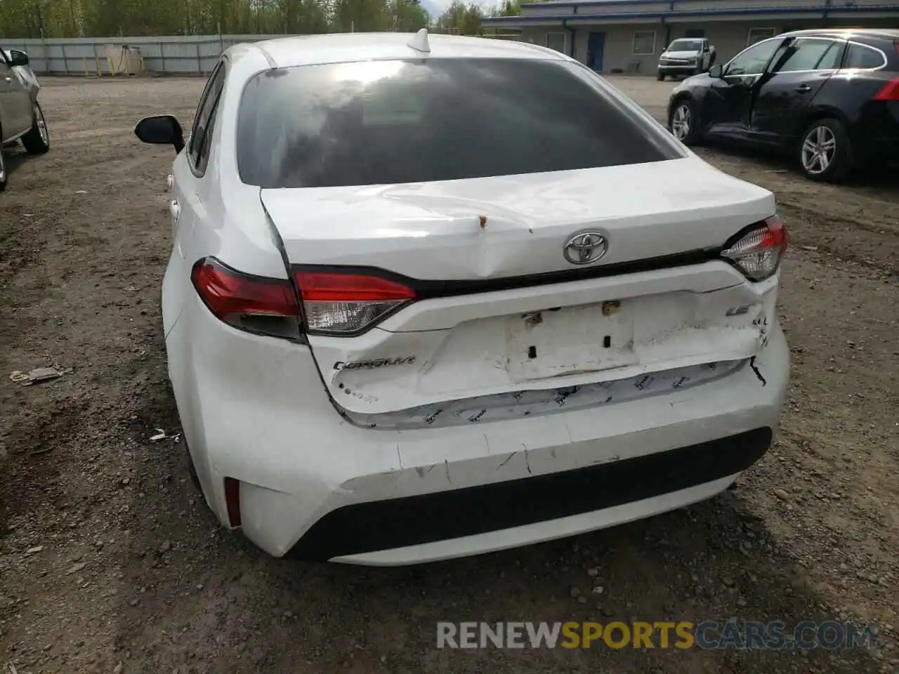 9 Photograph of a damaged car JTDHPRAE5LJ067785 TOYOTA COROLLA 2020