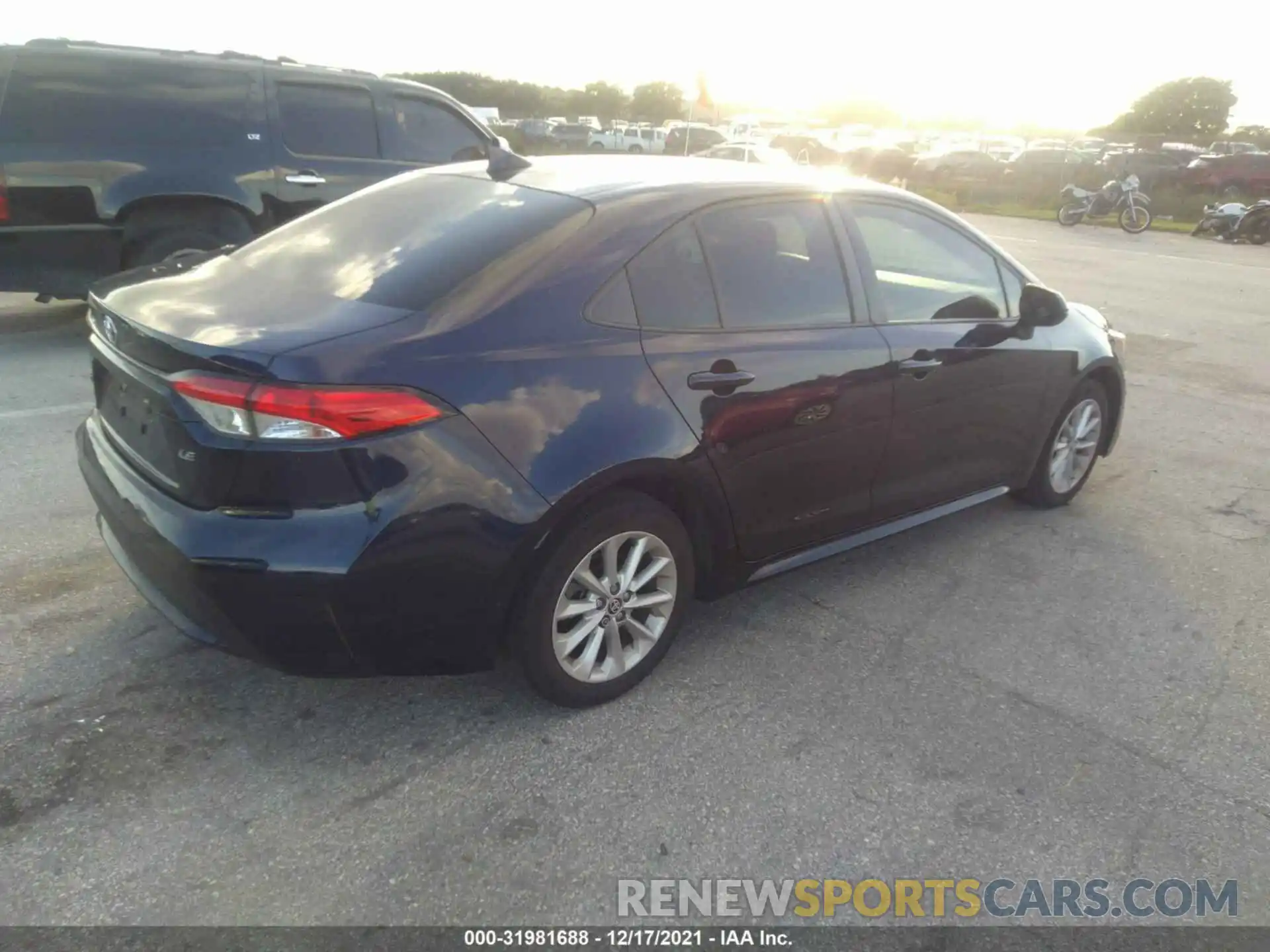 4 Photograph of a damaged car JTDHPRAE5LJ068287 TOYOTA COROLLA 2020