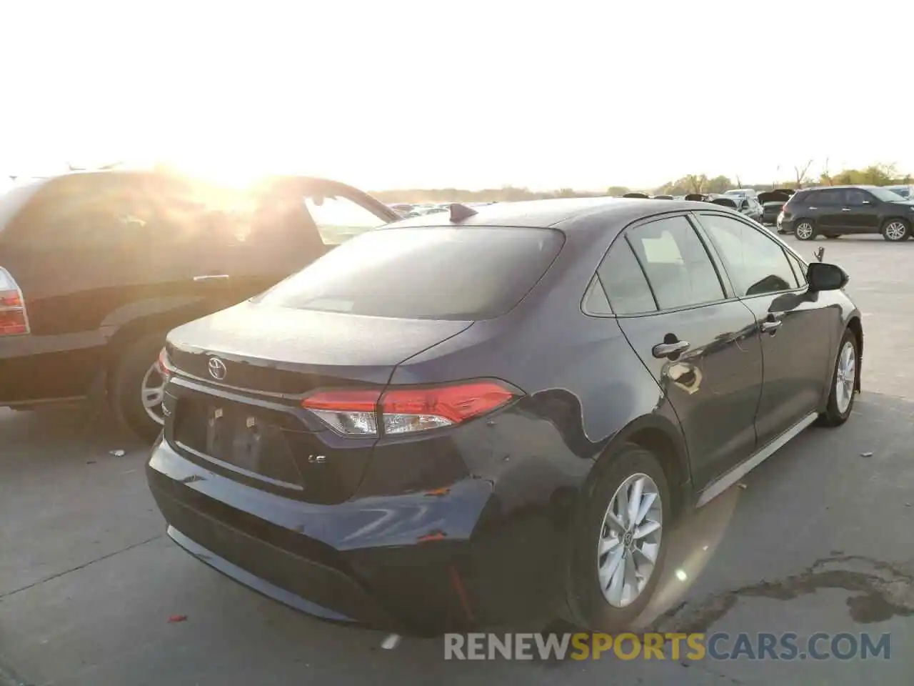 4 Photograph of a damaged car JTDHPRAE6LJ008972 TOYOTA COROLLA 2020