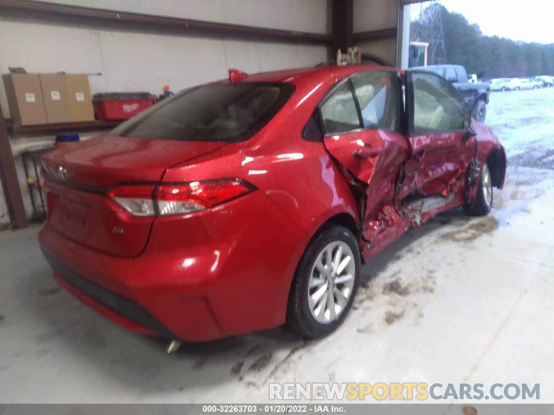 4 Photograph of a damaged car JTDHPRAE6LJ039185 TOYOTA COROLLA 2020