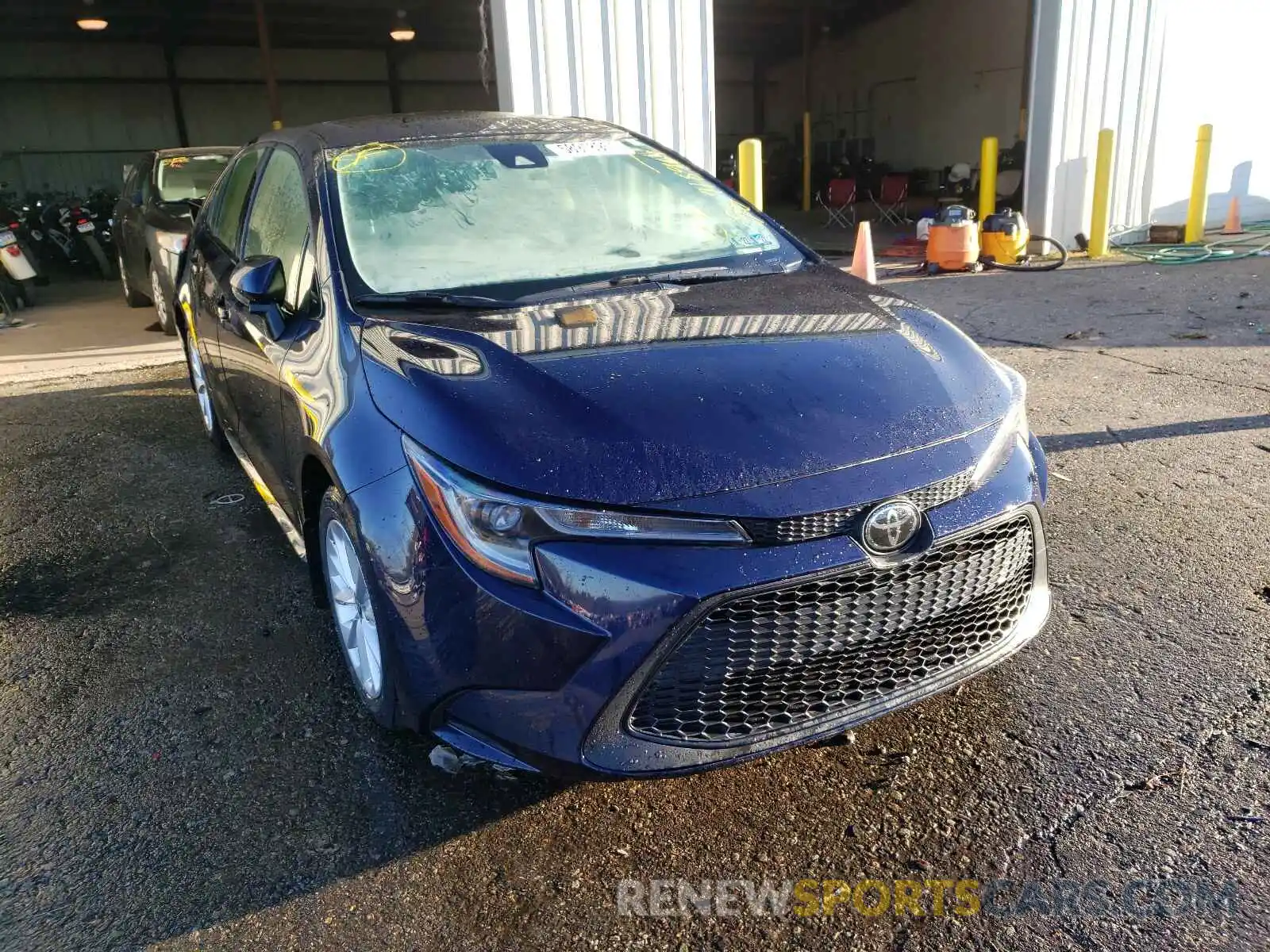 1 Photograph of a damaged car JTDHPRAE6LJ070582 TOYOTA COROLLA 2020