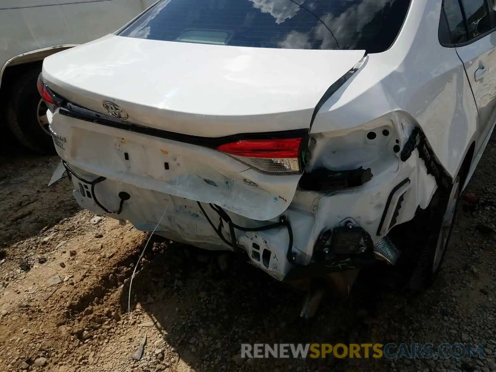 9 Photograph of a damaged car JTDHPRAE6LJ073451 TOYOTA COROLLA 2020