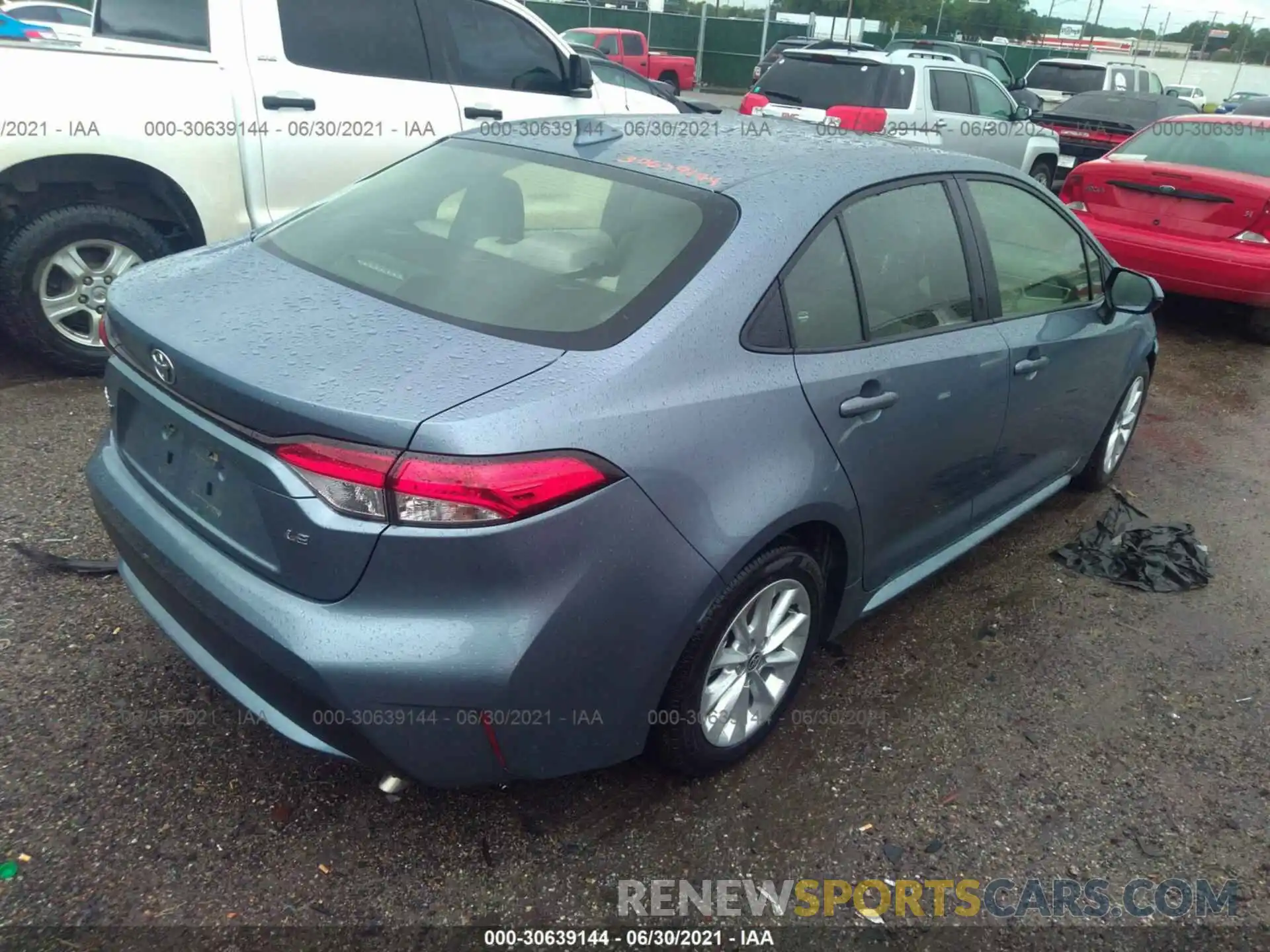 4 Photograph of a damaged car JTDHPRAE6LJ109719 TOYOTA COROLLA 2020