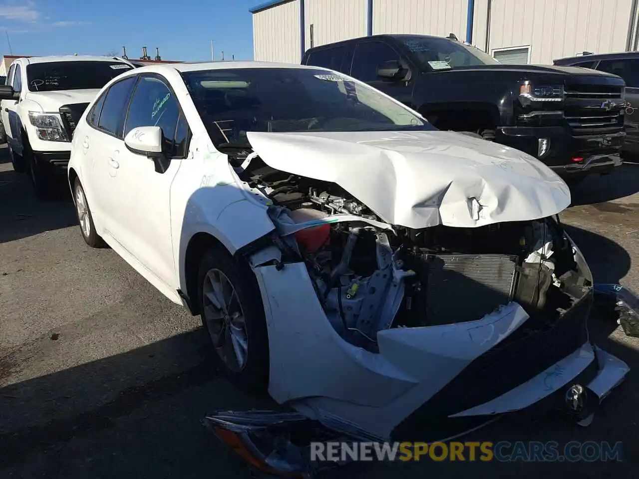 1 Photograph of a damaged car JTDHPRAE8LJ010996 TOYOTA COROLLA 2020