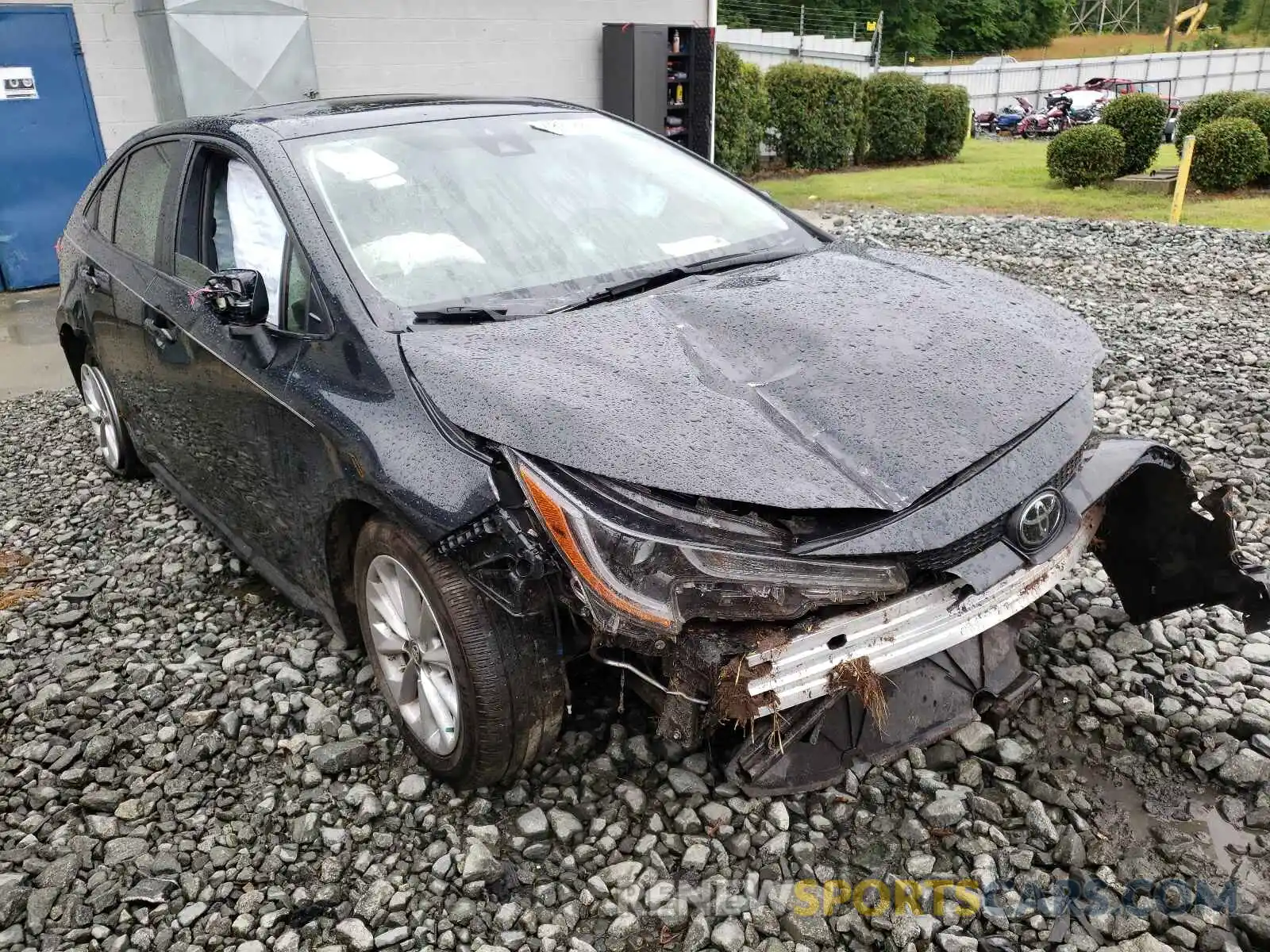 1 Photograph of a damaged car JTDHPRAE8LJ045019 TOYOTA COROLLA 2020