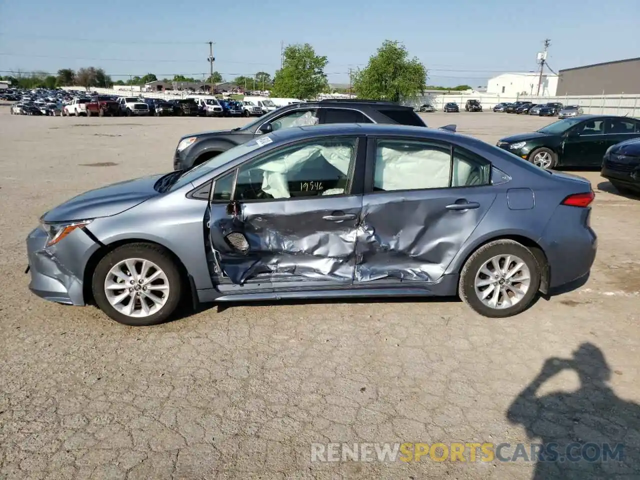 10 Photograph of a damaged car JTDHPRAE8LJ068462 TOYOTA COROLLA 2020