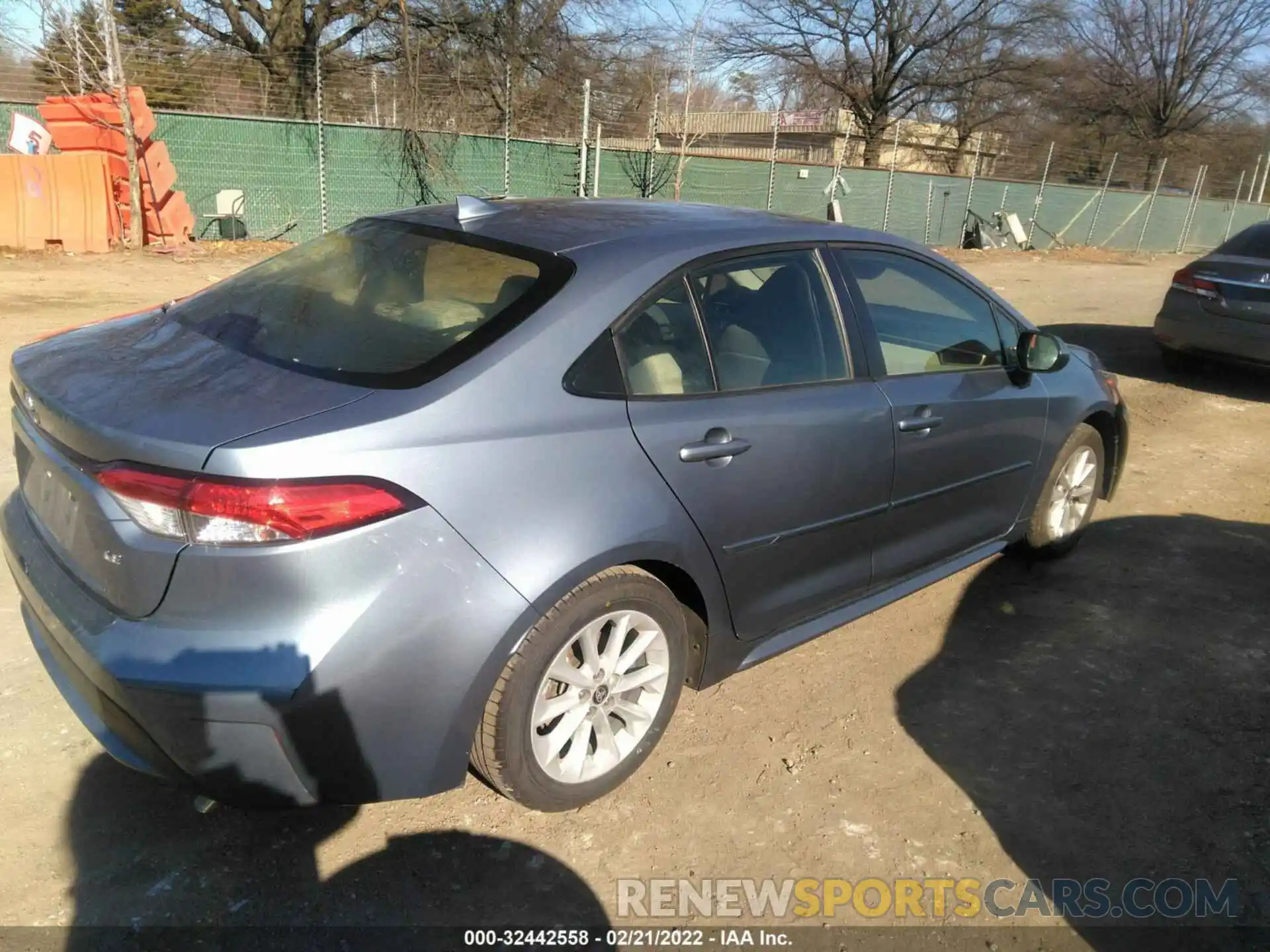 4 Photograph of a damaged car JTDHPRAEXLJ010403 TOYOTA COROLLA 2020