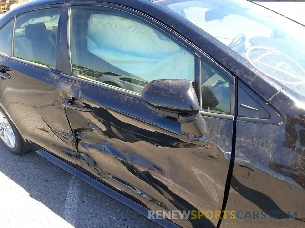 9 Photograph of a damaged car JTDHPRAEXLJ012586 TOYOTA COROLLA 2020