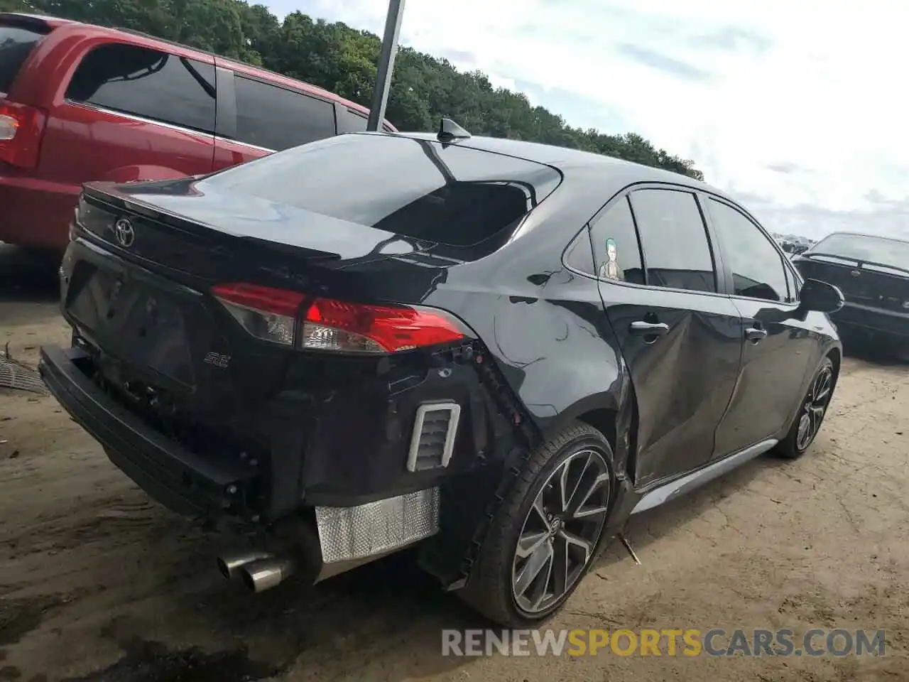 4 Photograph of a damaged car JTDM4RCE0LJ052471 TOYOTA COROLLA 2020