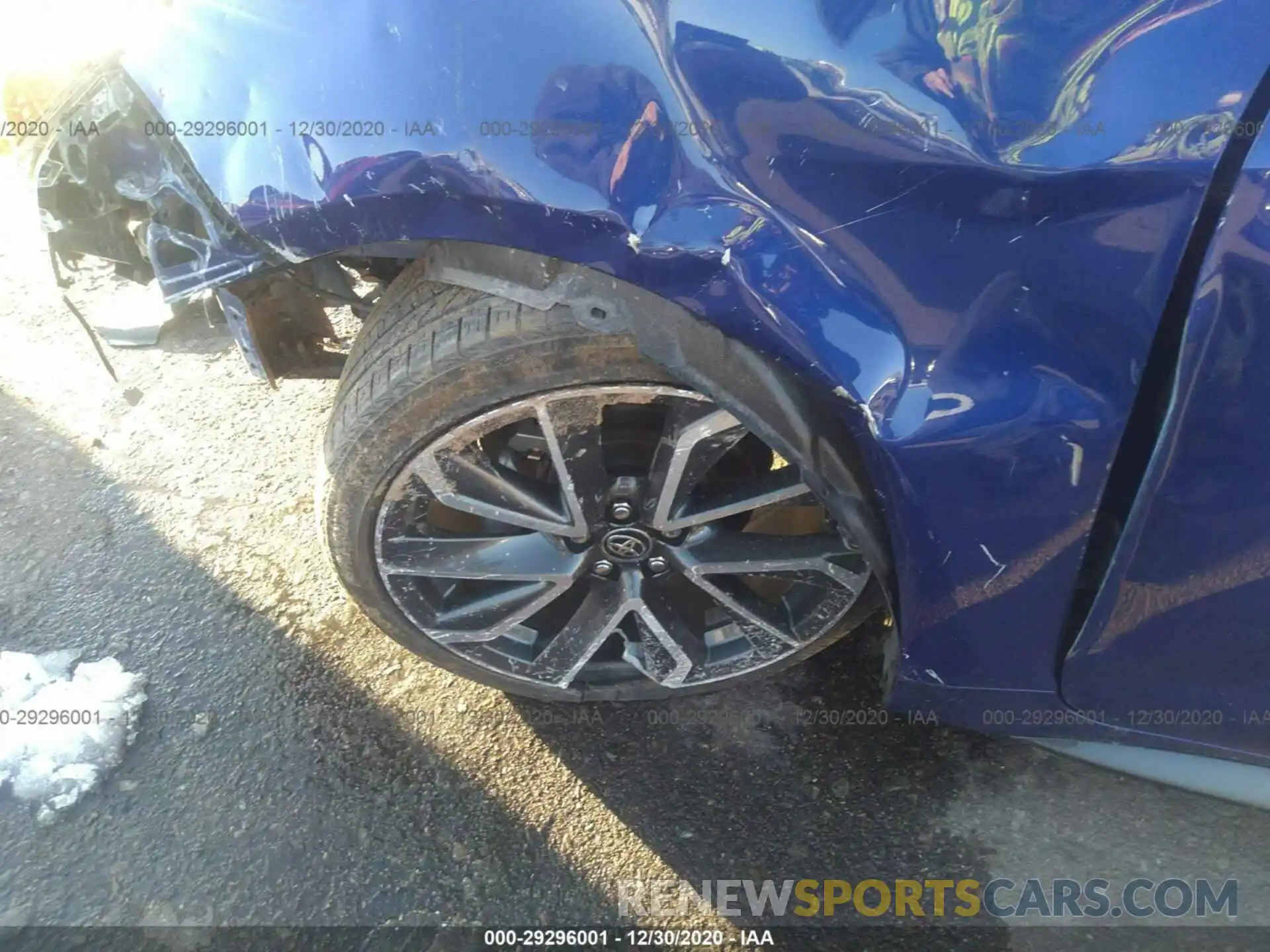 11 Photograph of a damaged car JTDM4RCE2LJ001313 TOYOTA COROLLA 2020