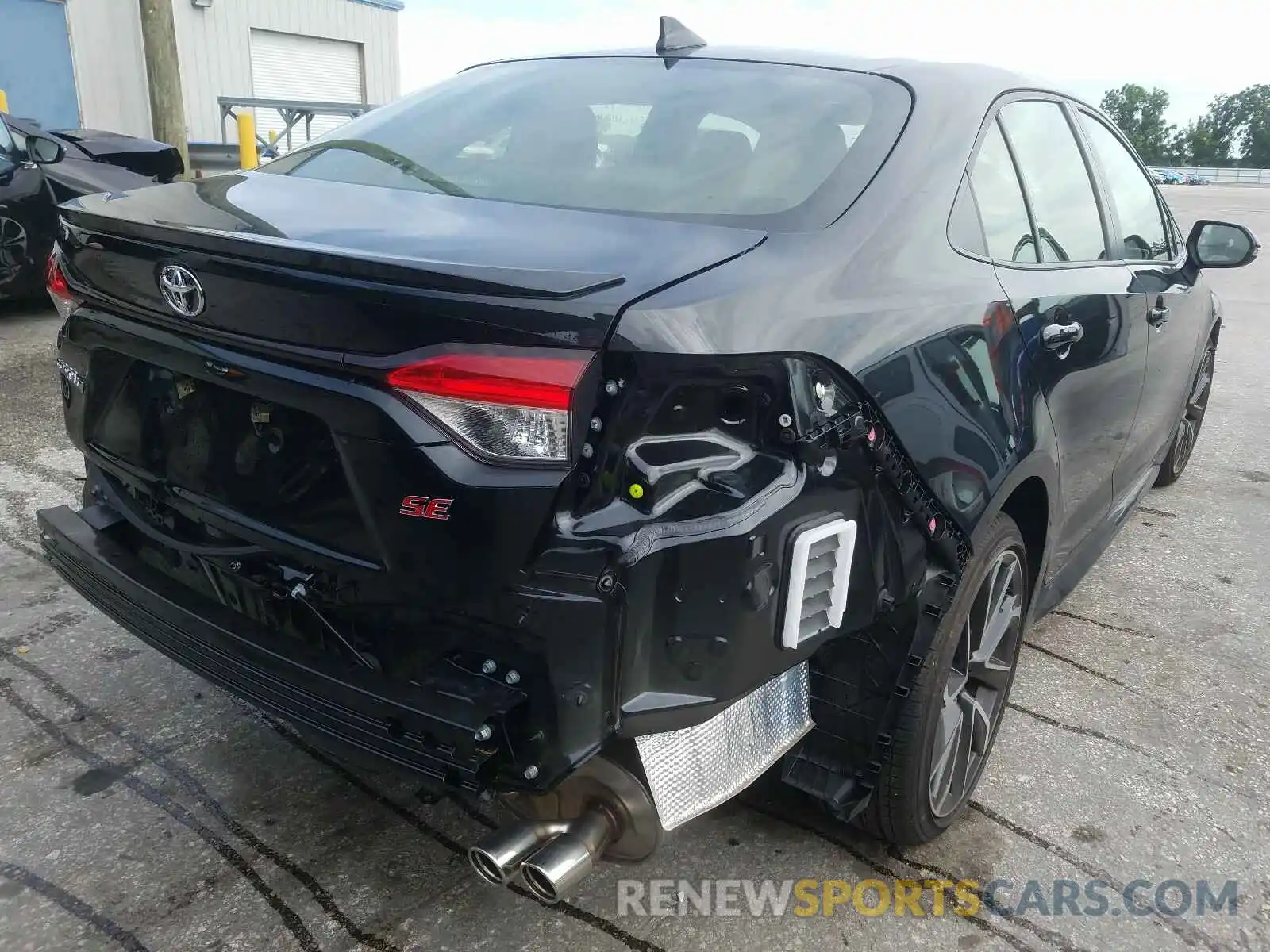 4 Photograph of a damaged car JTDM4RCE3LJ031503 TOYOTA COROLLA 2020