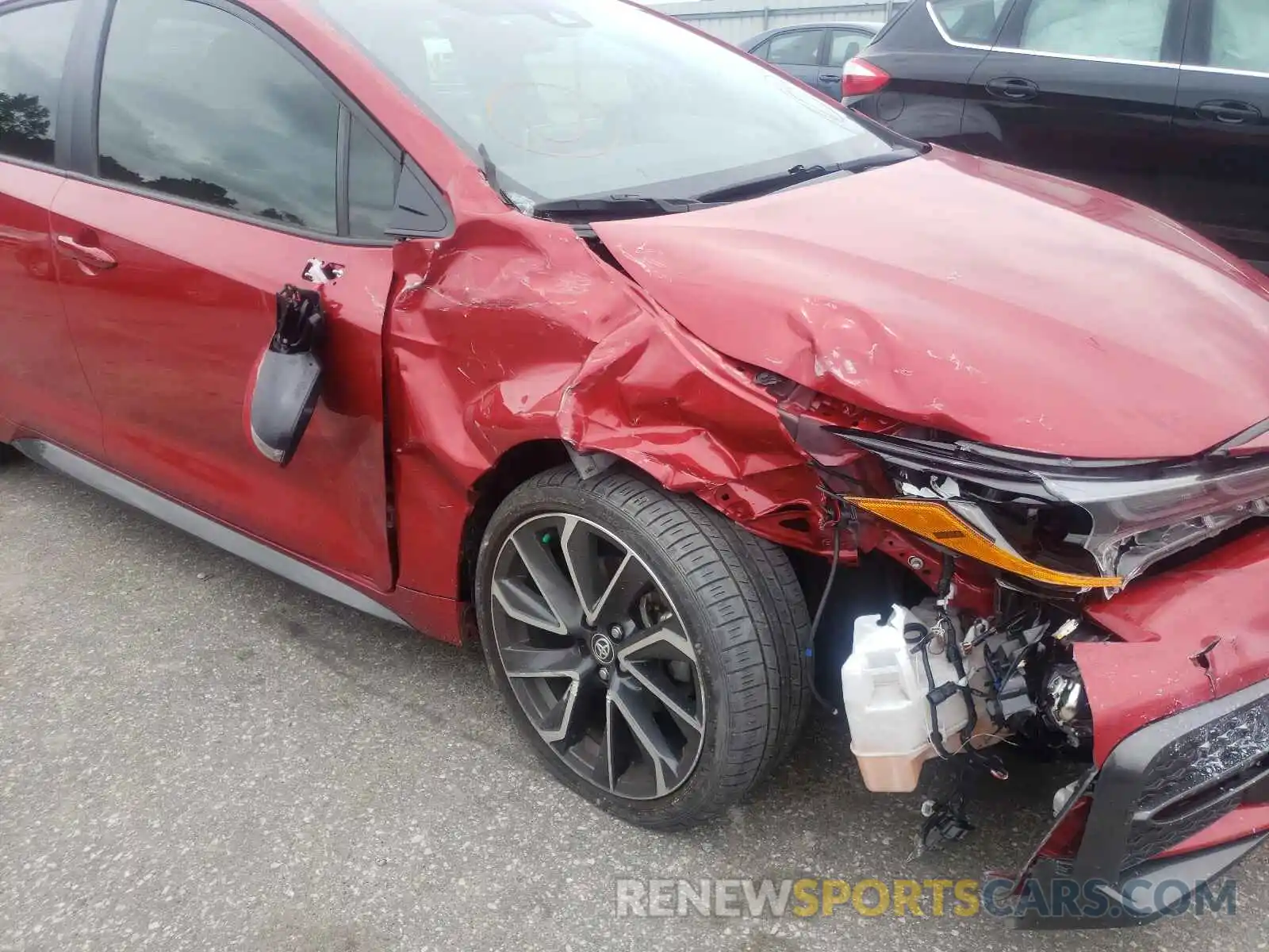 9 Photograph of a damaged car JTDM4RCE5LJ035777 TOYOTA COROLLA 2020