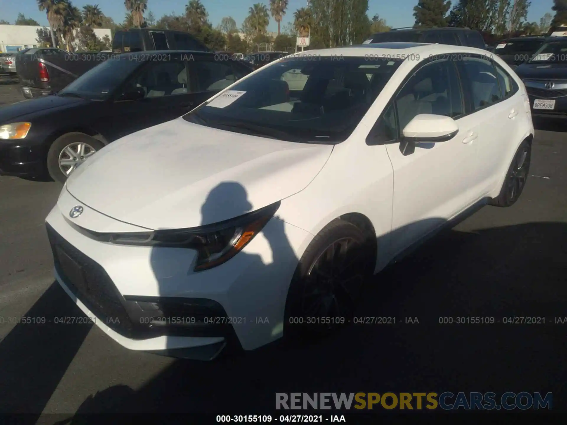 2 Photograph of a damaged car JTDM4RCE6LJ004151 TOYOTA COROLLA 2020