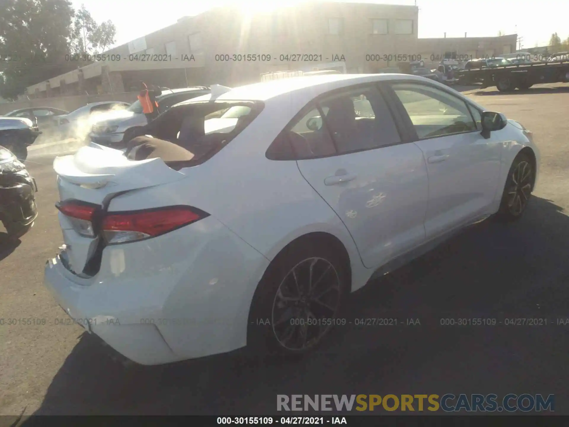 4 Photograph of a damaged car JTDM4RCE6LJ004151 TOYOTA COROLLA 2020