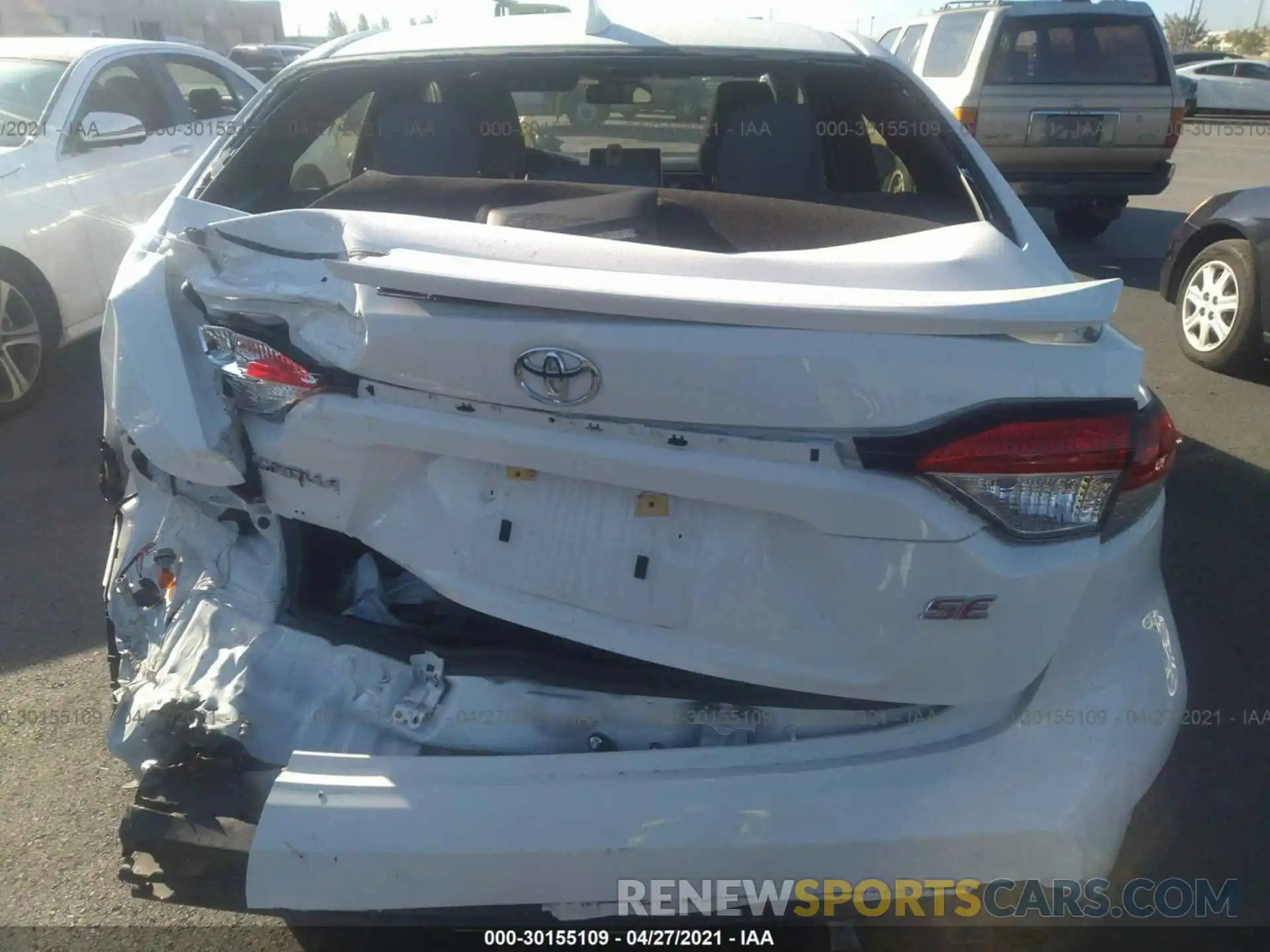 6 Photograph of a damaged car JTDM4RCE6LJ004151 TOYOTA COROLLA 2020