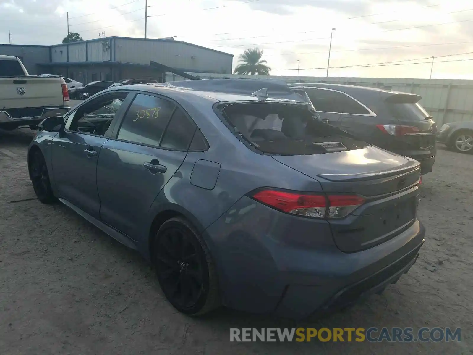 3 Photograph of a damaged car JTDM4RCE7LJ032699 TOYOTA COROLLA 2020