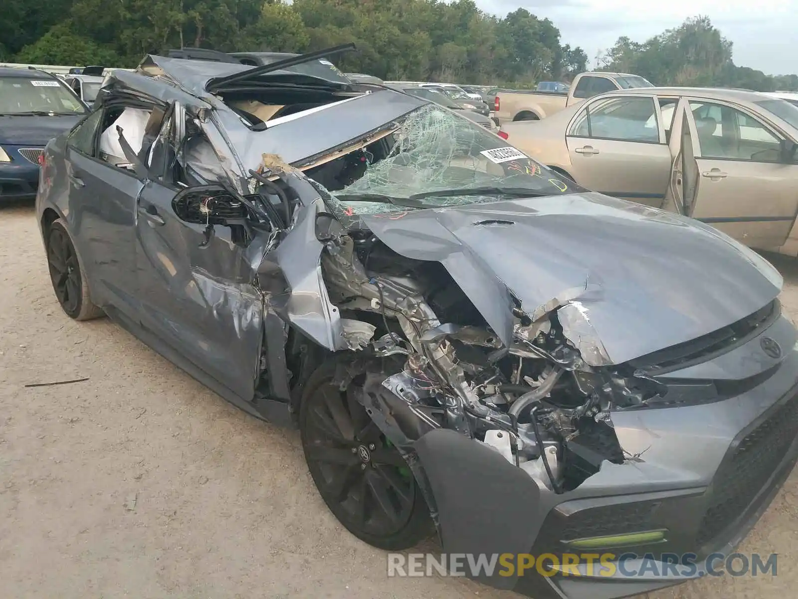 9 Photograph of a damaged car JTDM4RCE7LJ032699 TOYOTA COROLLA 2020