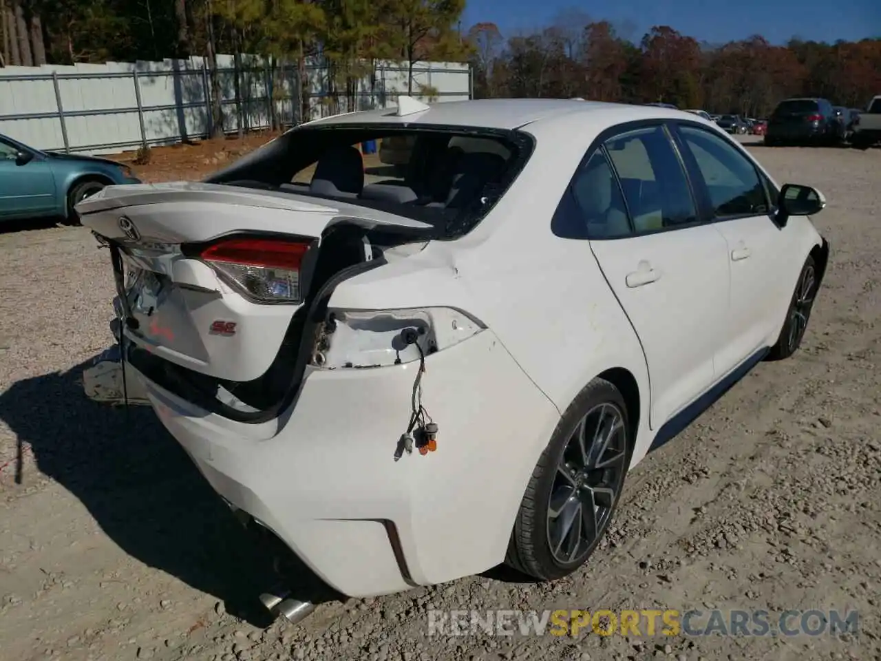 4 Photograph of a damaged car JTDM4RCE7LJ039751 TOYOTA COROLLA 2020