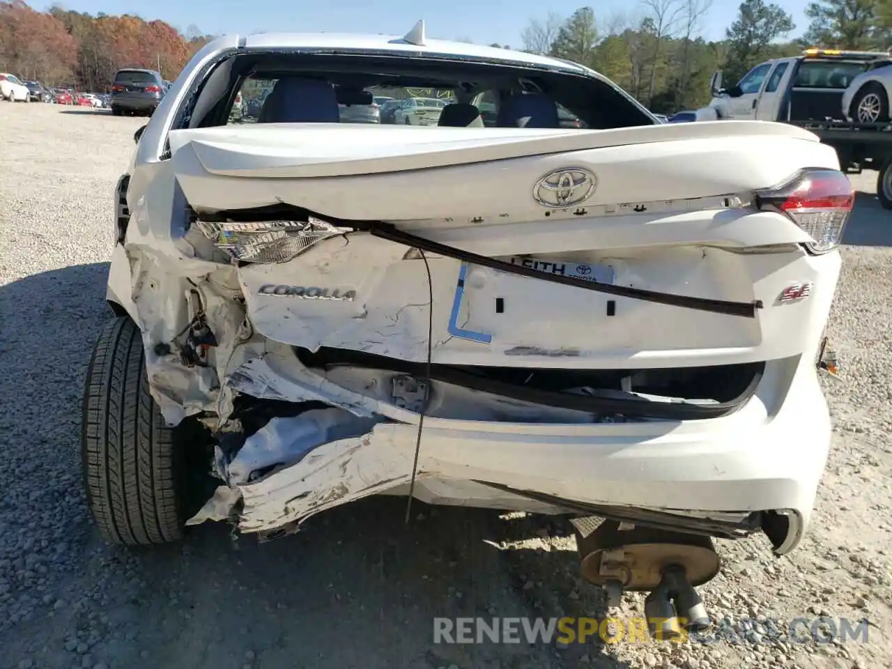 9 Photograph of a damaged car JTDM4RCE7LJ039751 TOYOTA COROLLA 2020