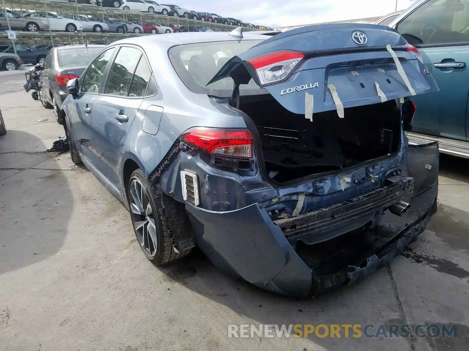 3 Photograph of a damaged car JTDM4RCEXLJ003391 TOYOTA COROLLA 2020