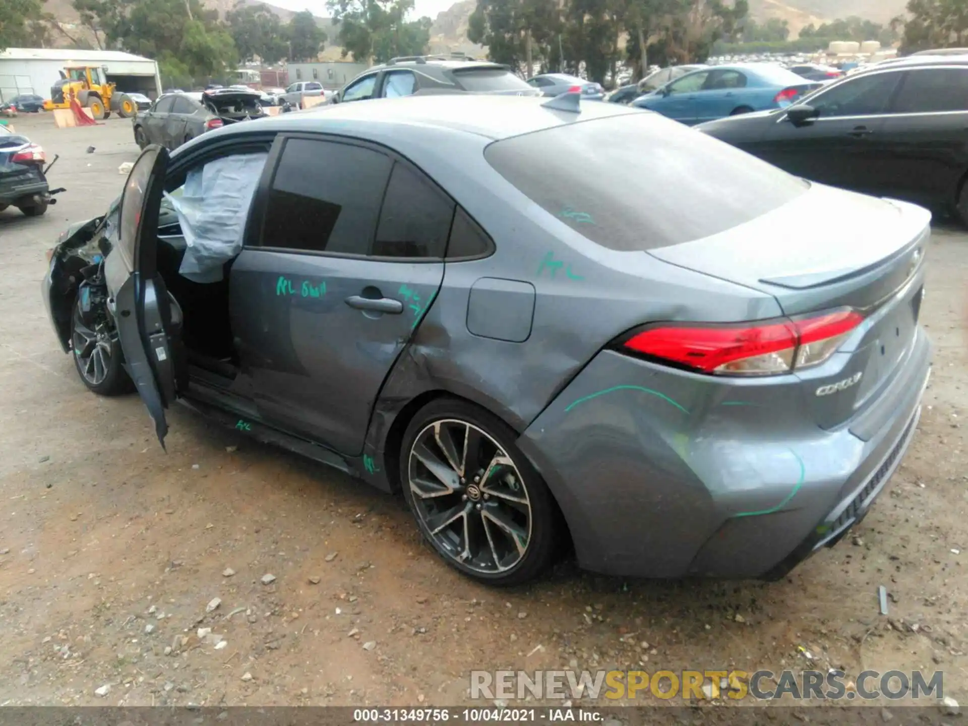 3 Photograph of a damaged car JTDM4RCEXLJ043535 TOYOTA COROLLA 2020