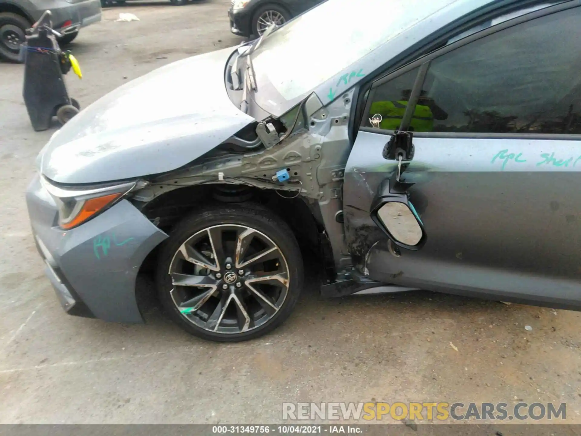 6 Photograph of a damaged car JTDM4RCEXLJ043535 TOYOTA COROLLA 2020