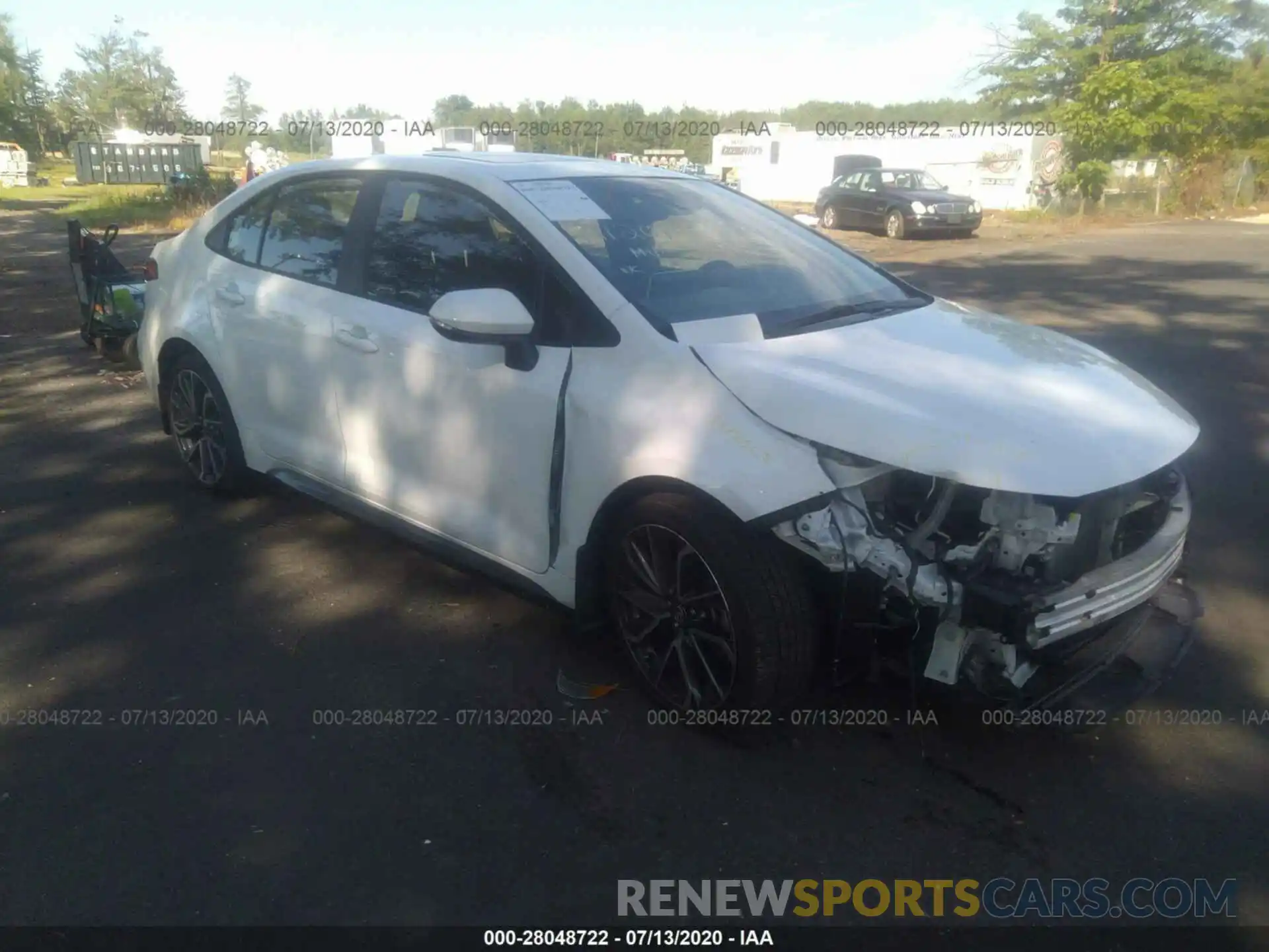 1 Photograph of a damaged car JTDP4RCE0LJ003123 TOYOTA COROLLA 2020