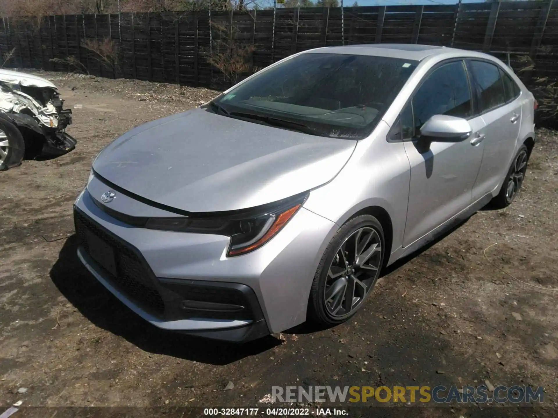 2 Photograph of a damaged car JTDP4RCE0LJ006121 TOYOTA COROLLA 2020