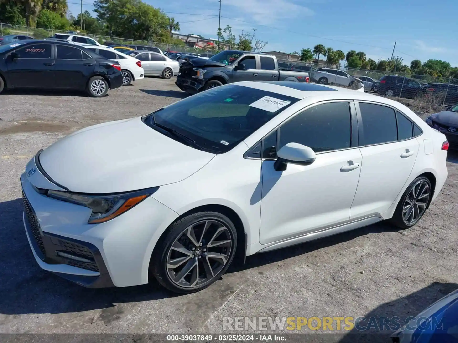 14 Photograph of a damaged car JTDP4RCE0LJ008290 TOYOTA COROLLA 2020