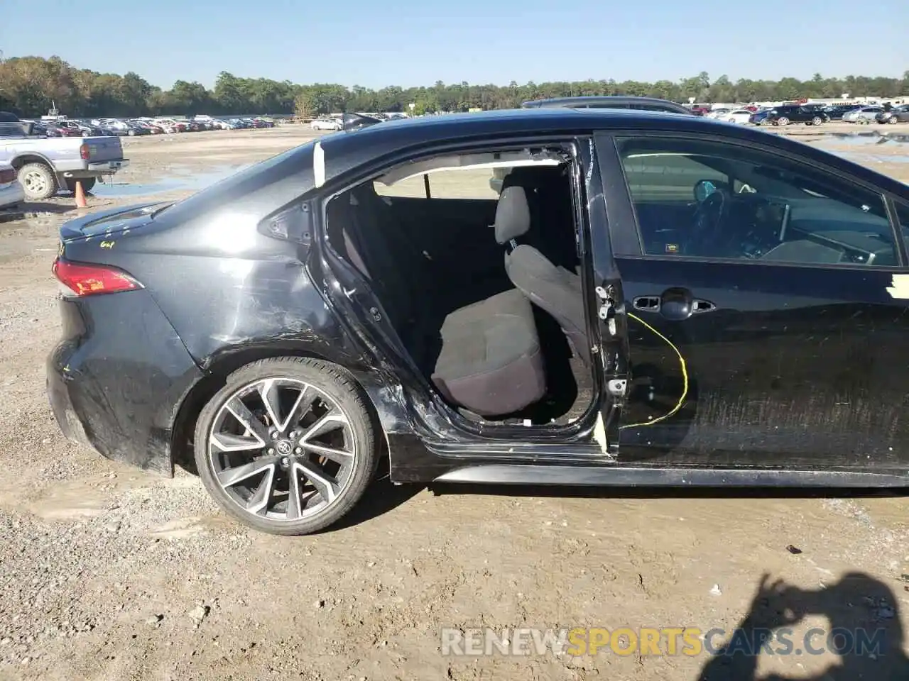 9 Photograph of a damaged car JTDP4RCE0LJ008466 TOYOTA COROLLA 2020