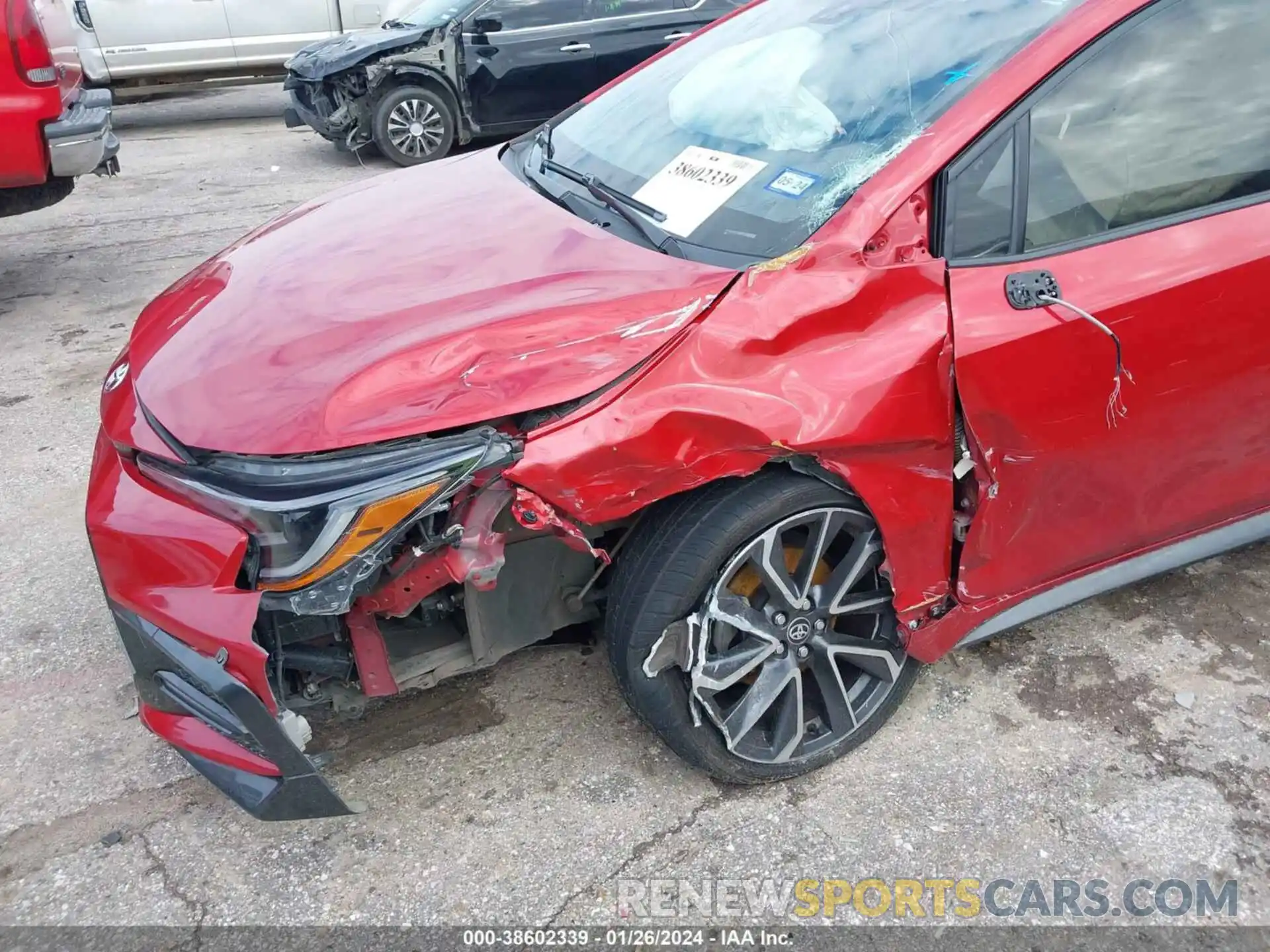 6 Photograph of a damaged car JTDP4RCE0LJ009987 TOYOTA COROLLA 2020