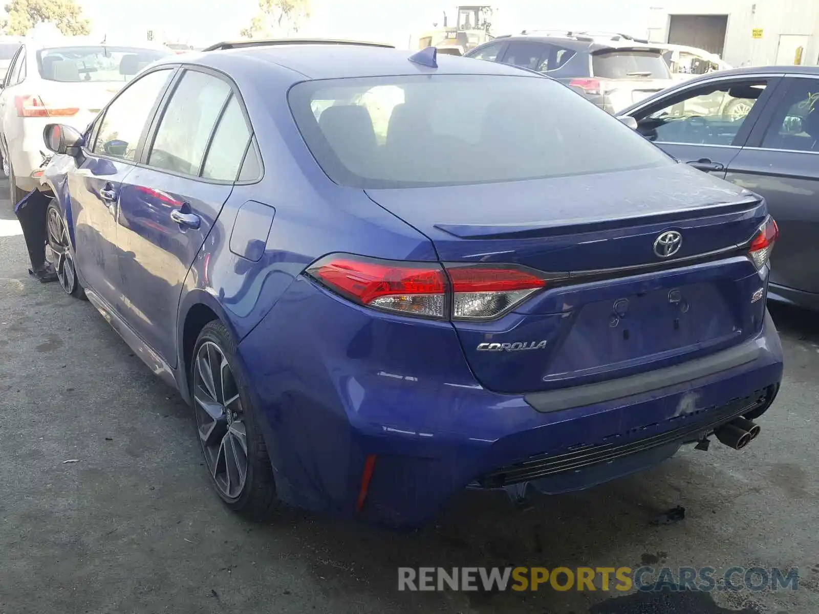 3 Photograph of a damaged car JTDP4RCE0LJ017054 TOYOTA COROLLA 2020