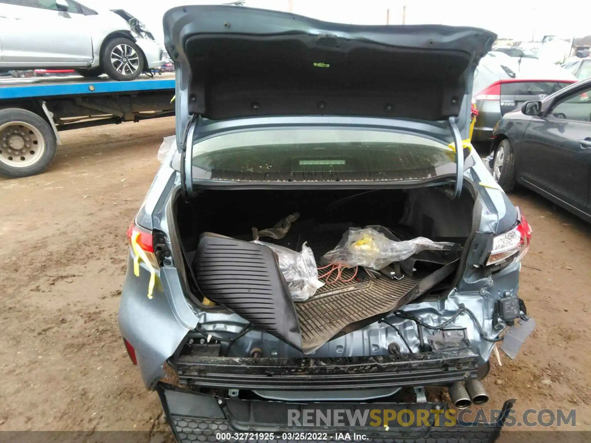 6 Photograph of a damaged car JTDP4RCE0LJ018317 TOYOTA COROLLA 2020