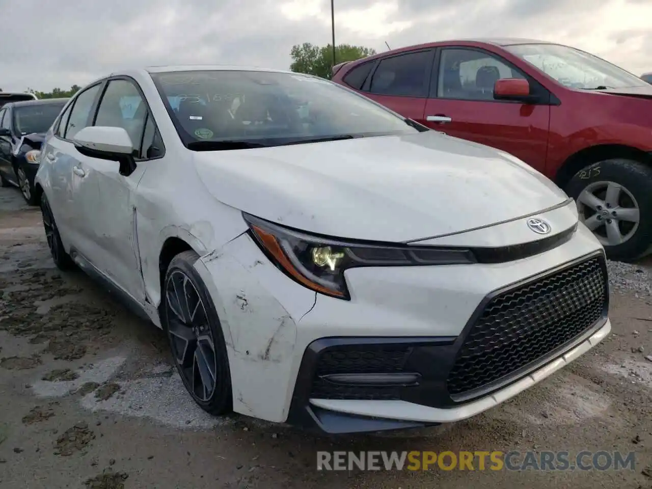 1 Photograph of a damaged car JTDP4RCE0LJ031889 TOYOTA COROLLA 2020