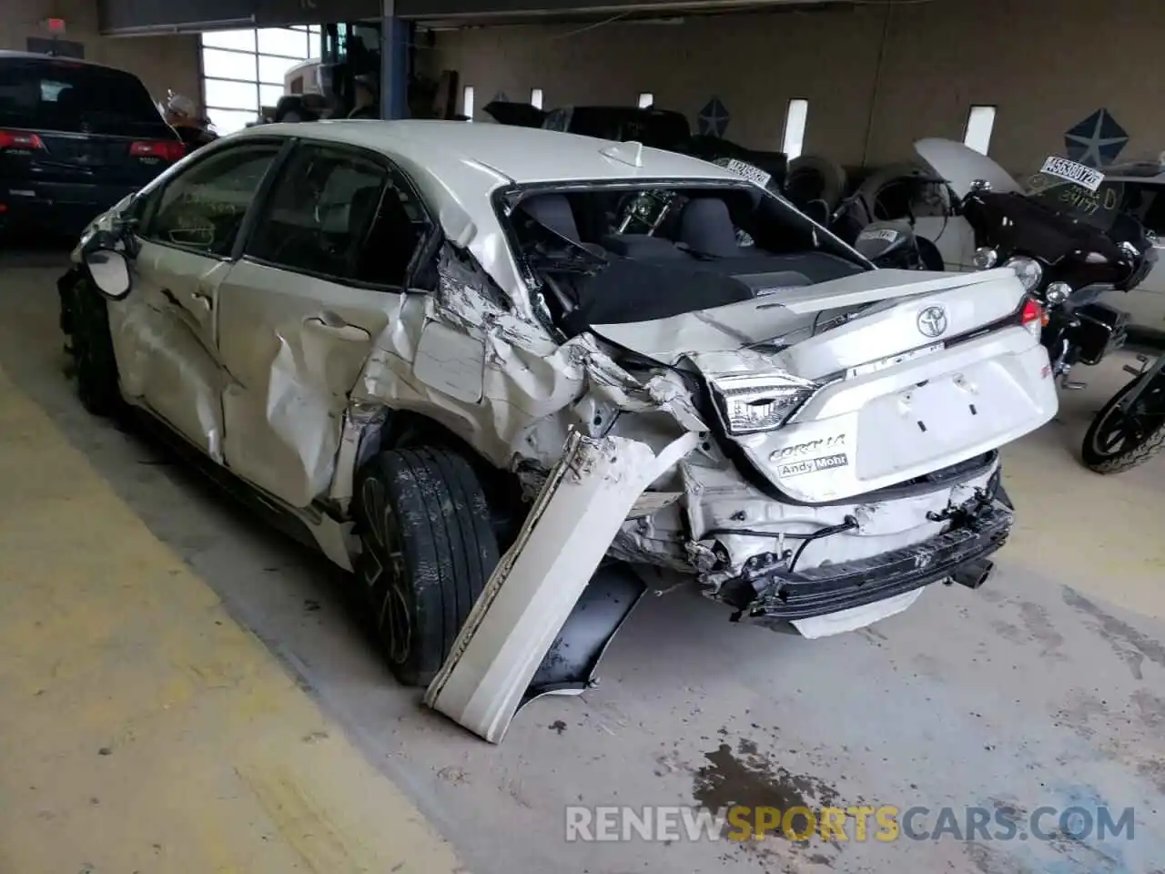 3 Photograph of a damaged car JTDP4RCE0LJ031889 TOYOTA COROLLA 2020