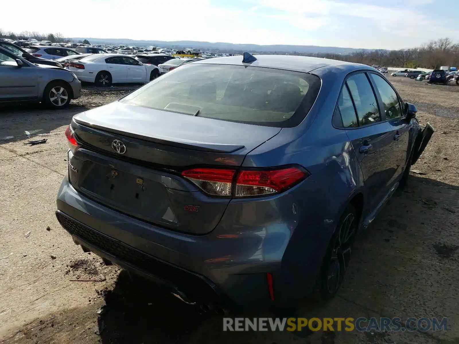 4 Photograph of a damaged car JTDP4RCE0LJ032069 TOYOTA COROLLA 2020