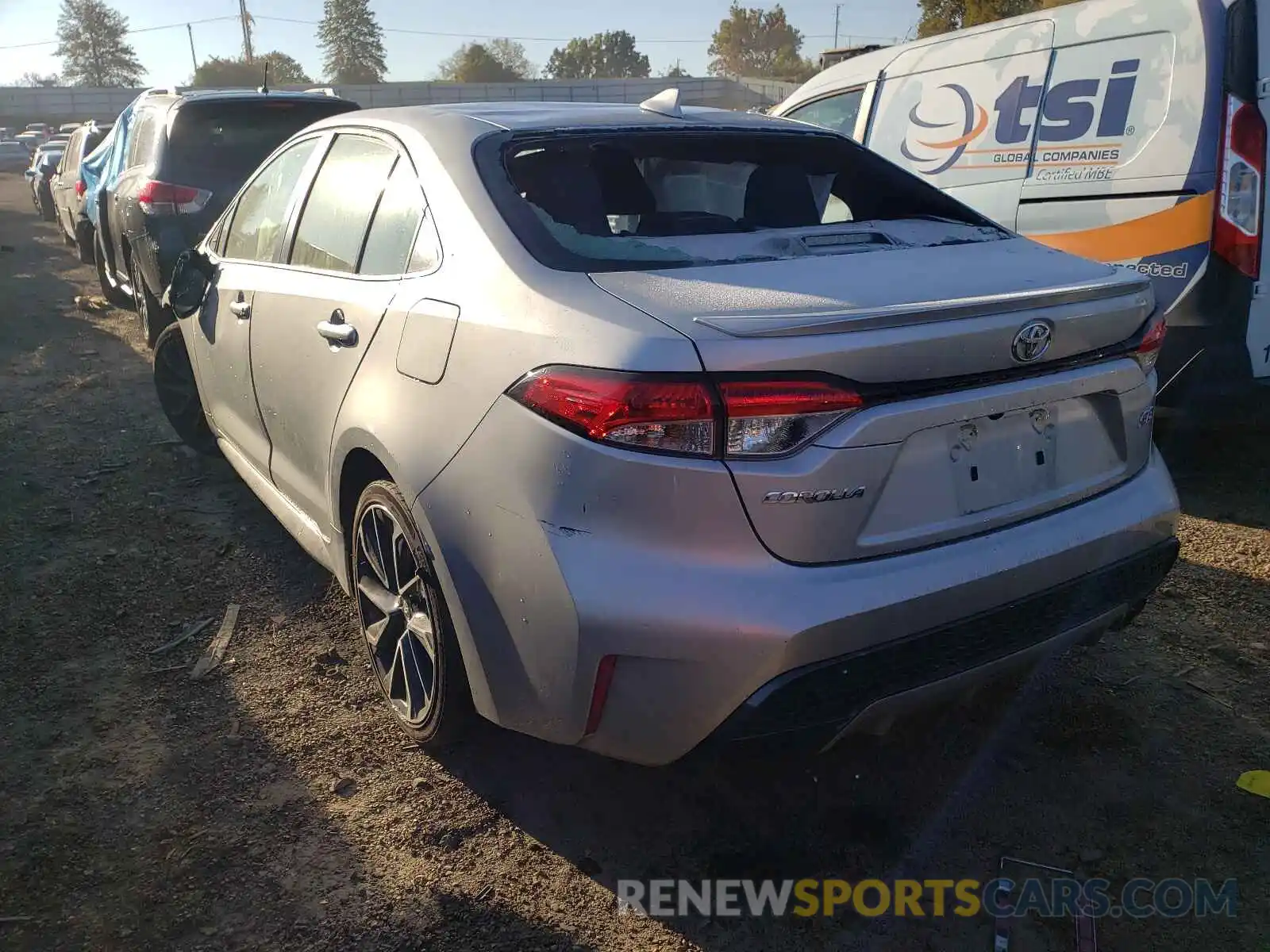 3 Photograph of a damaged car JTDP4RCE1LJ001638 TOYOTA COROLLA 2020