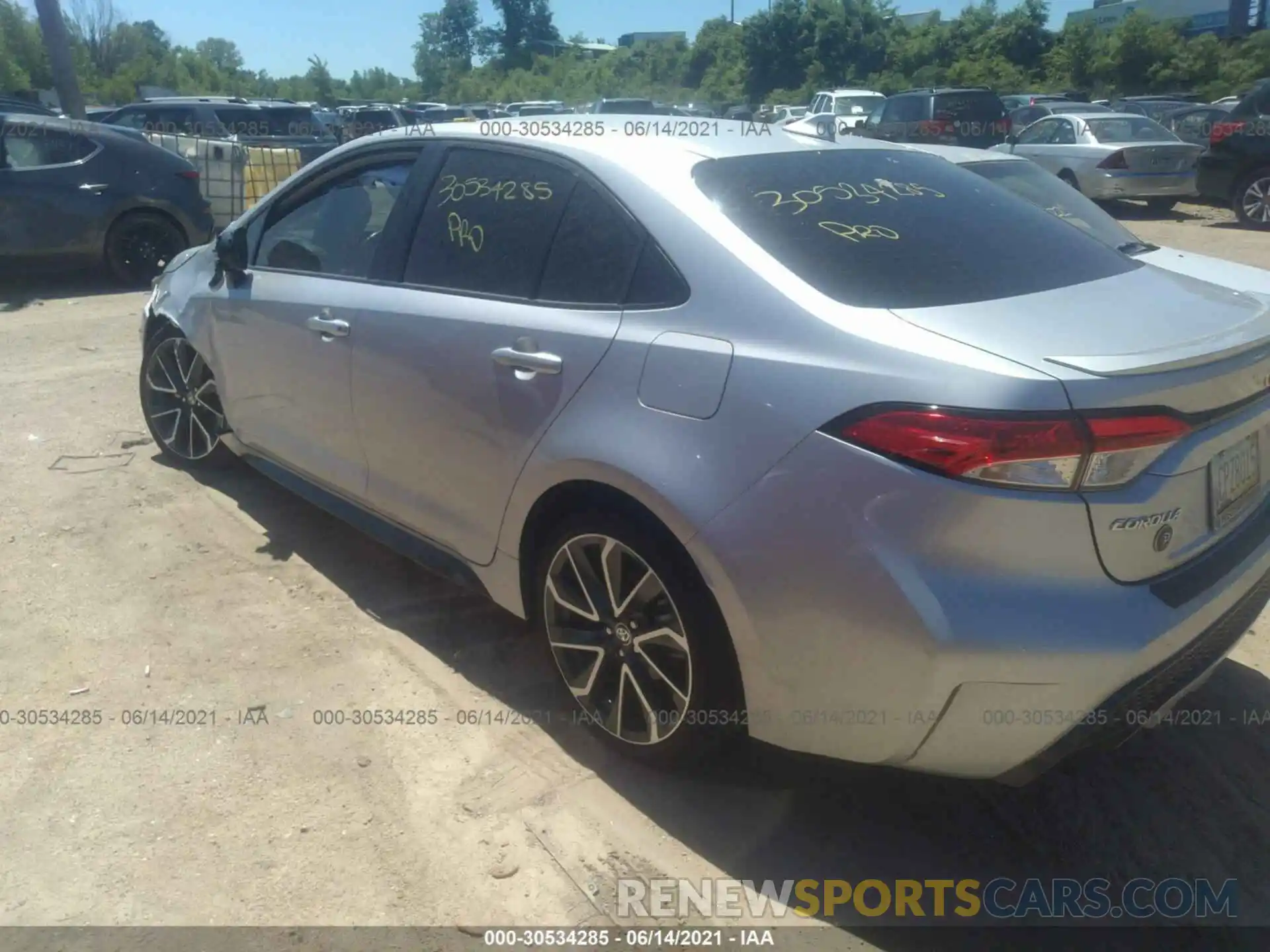 3 Photograph of a damaged car JTDP4RCE1LJ017452 TOYOTA COROLLA 2020