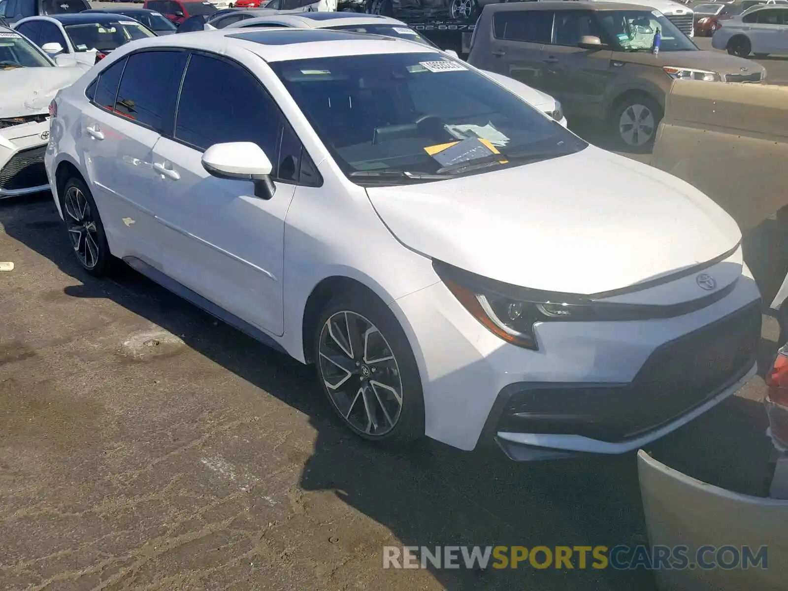 1 Photograph of a damaged car JTDP4RCE1LJ017595 TOYOTA COROLLA 2020